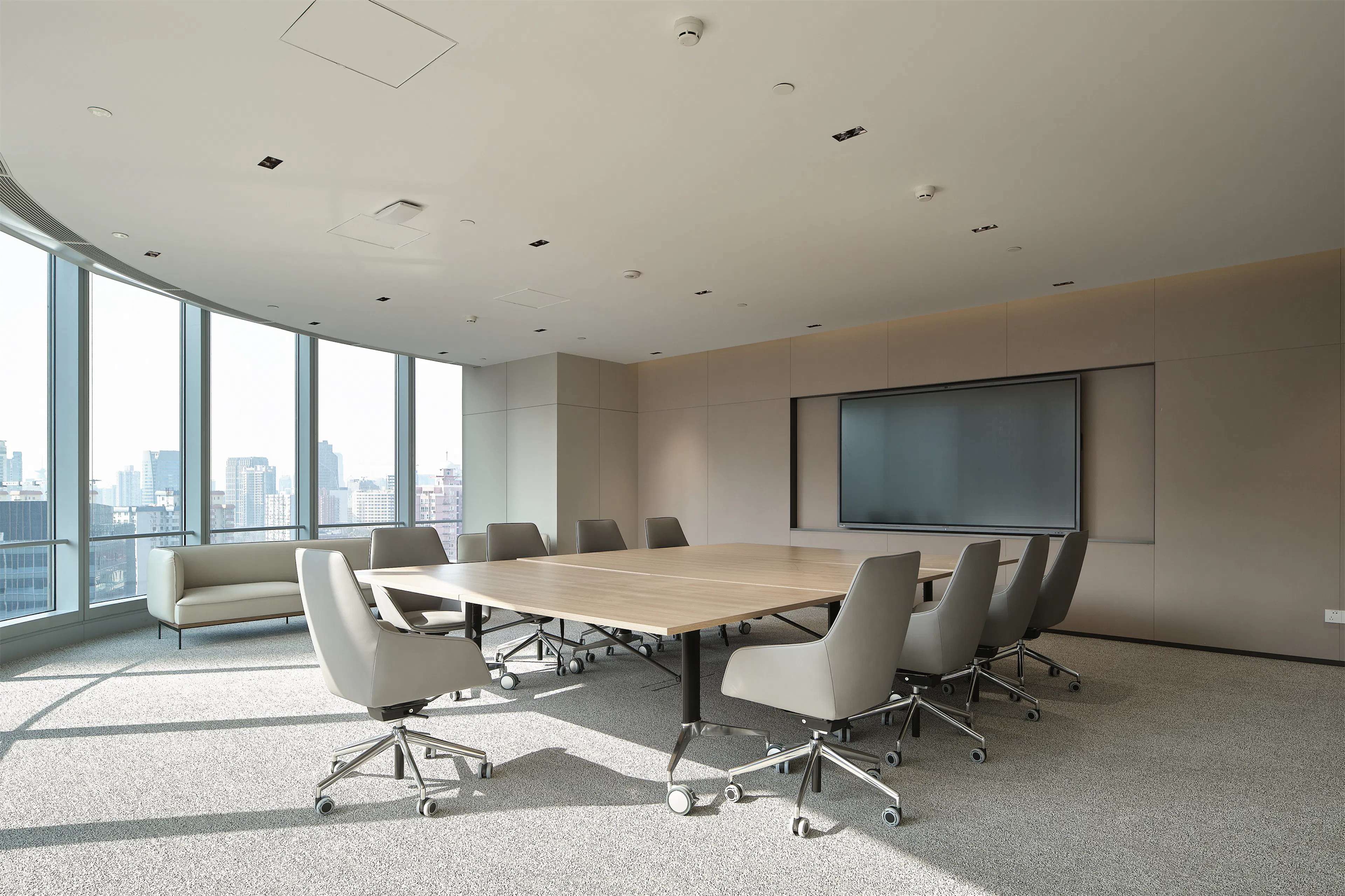 Offic of FAST RETAILING (CN) — 10