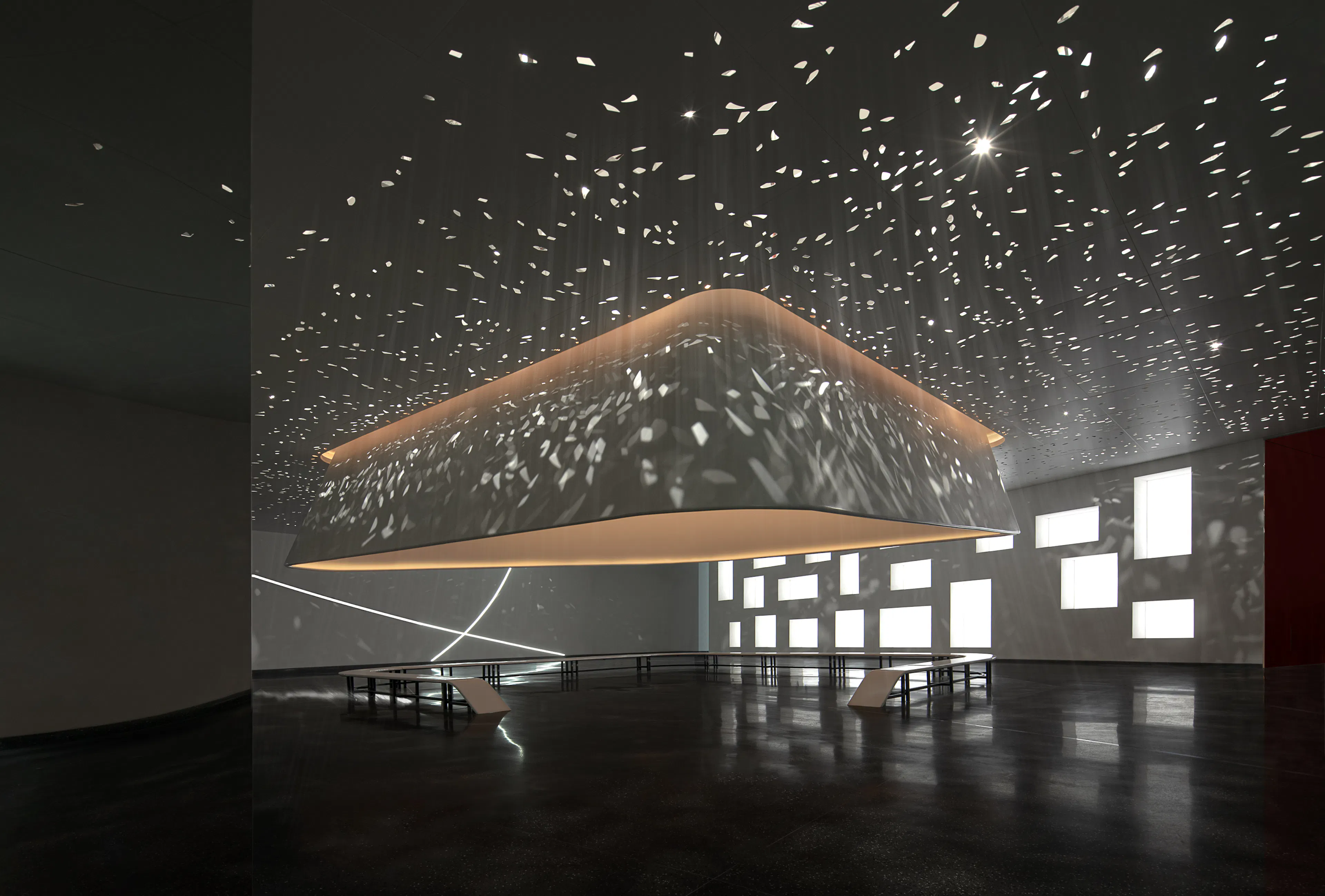 Maiji Mountain Area Tourist Service Center — 8