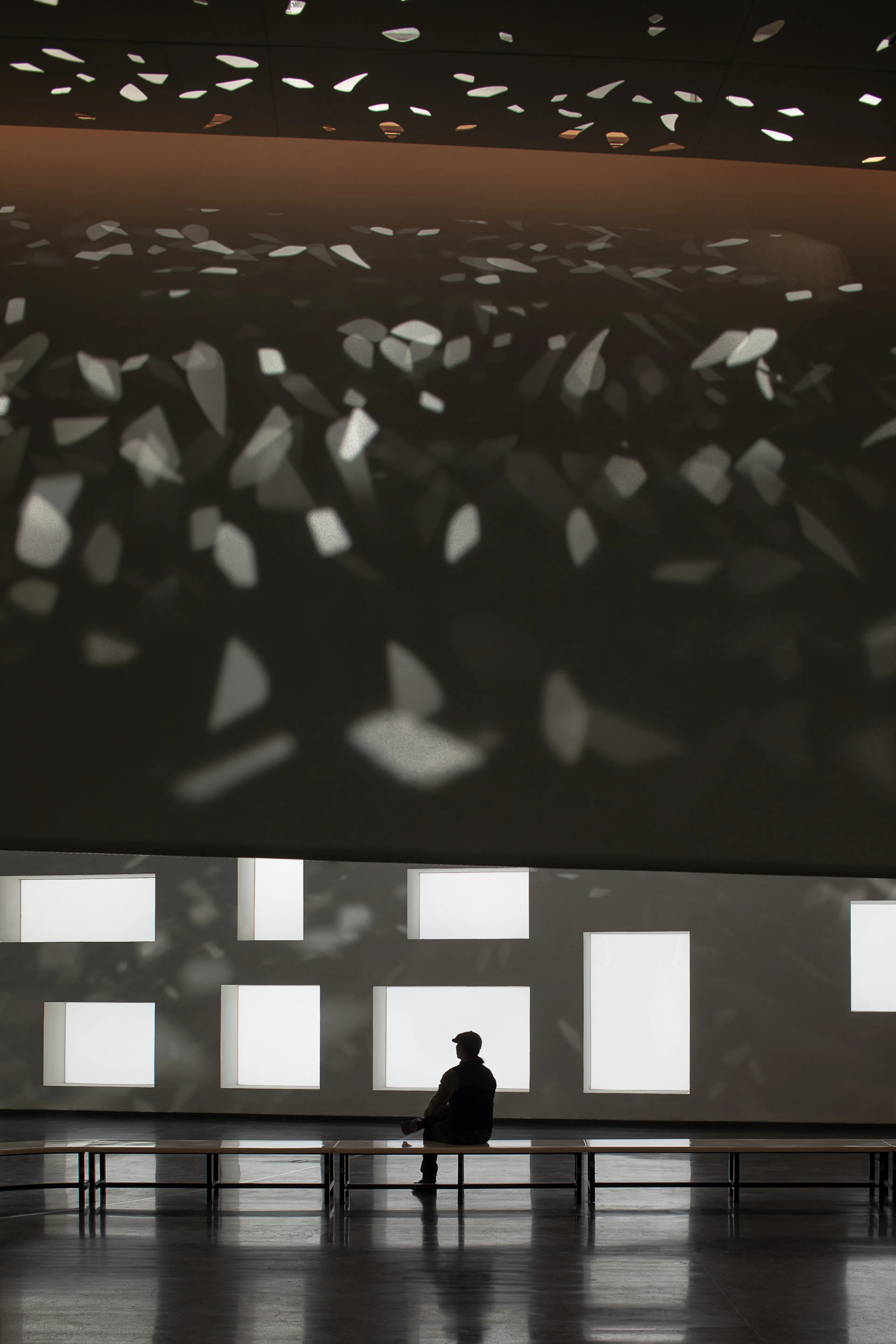 Maiji Mountain Area Tourist Service Center — 12