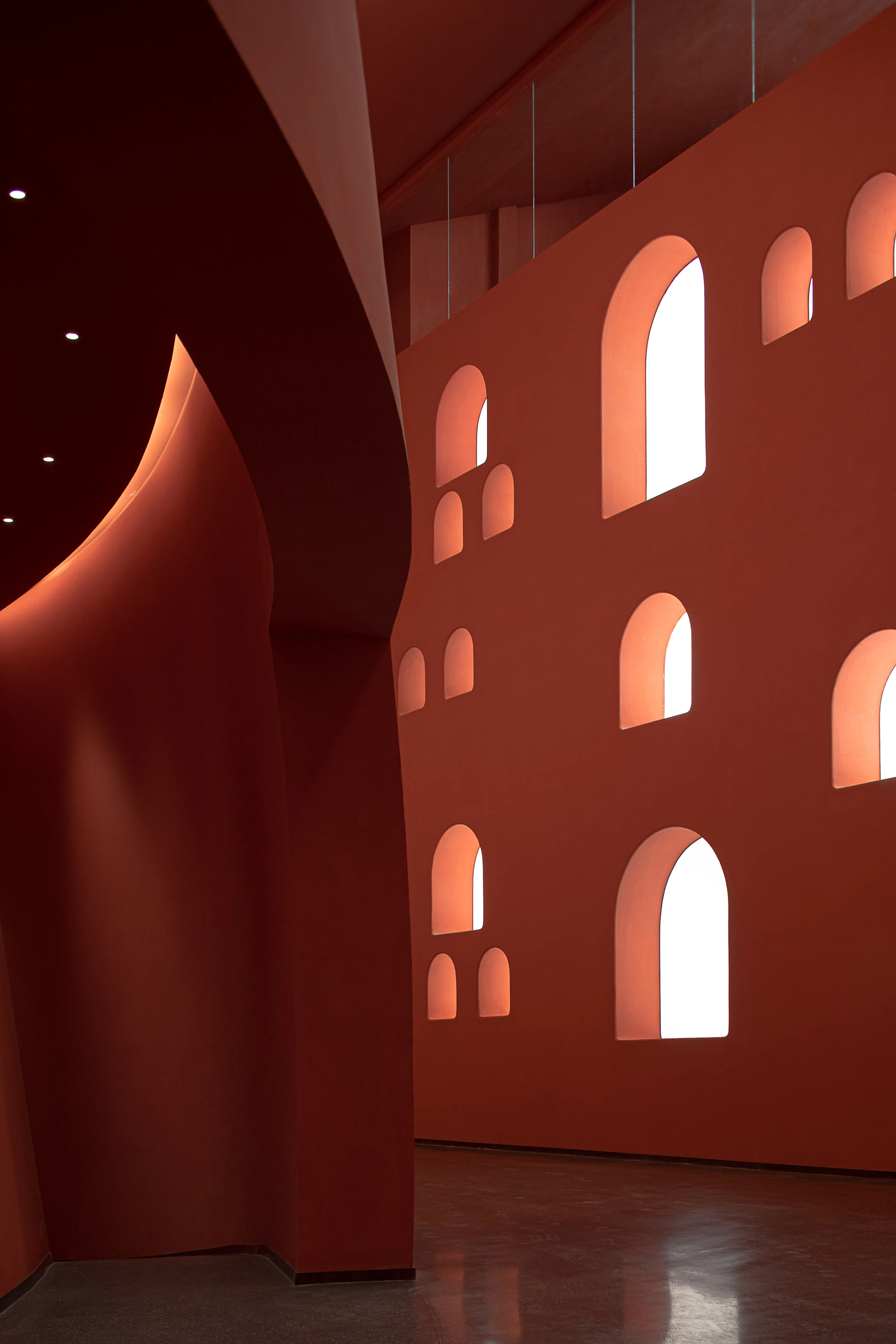 Maiji Mountain Area Tourist Service Center — 14