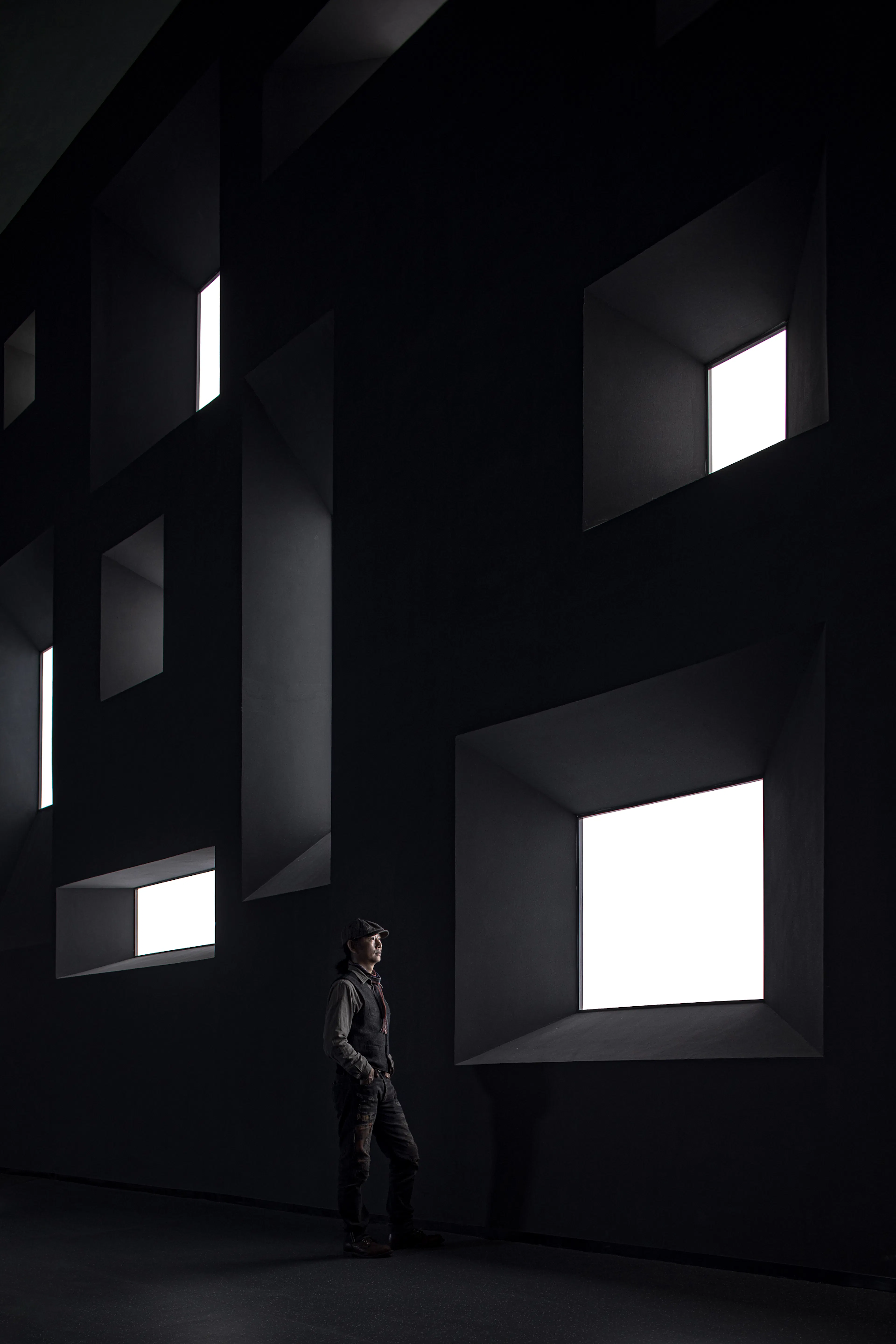 Maiji Mountain Area Tourist Service Center — 24