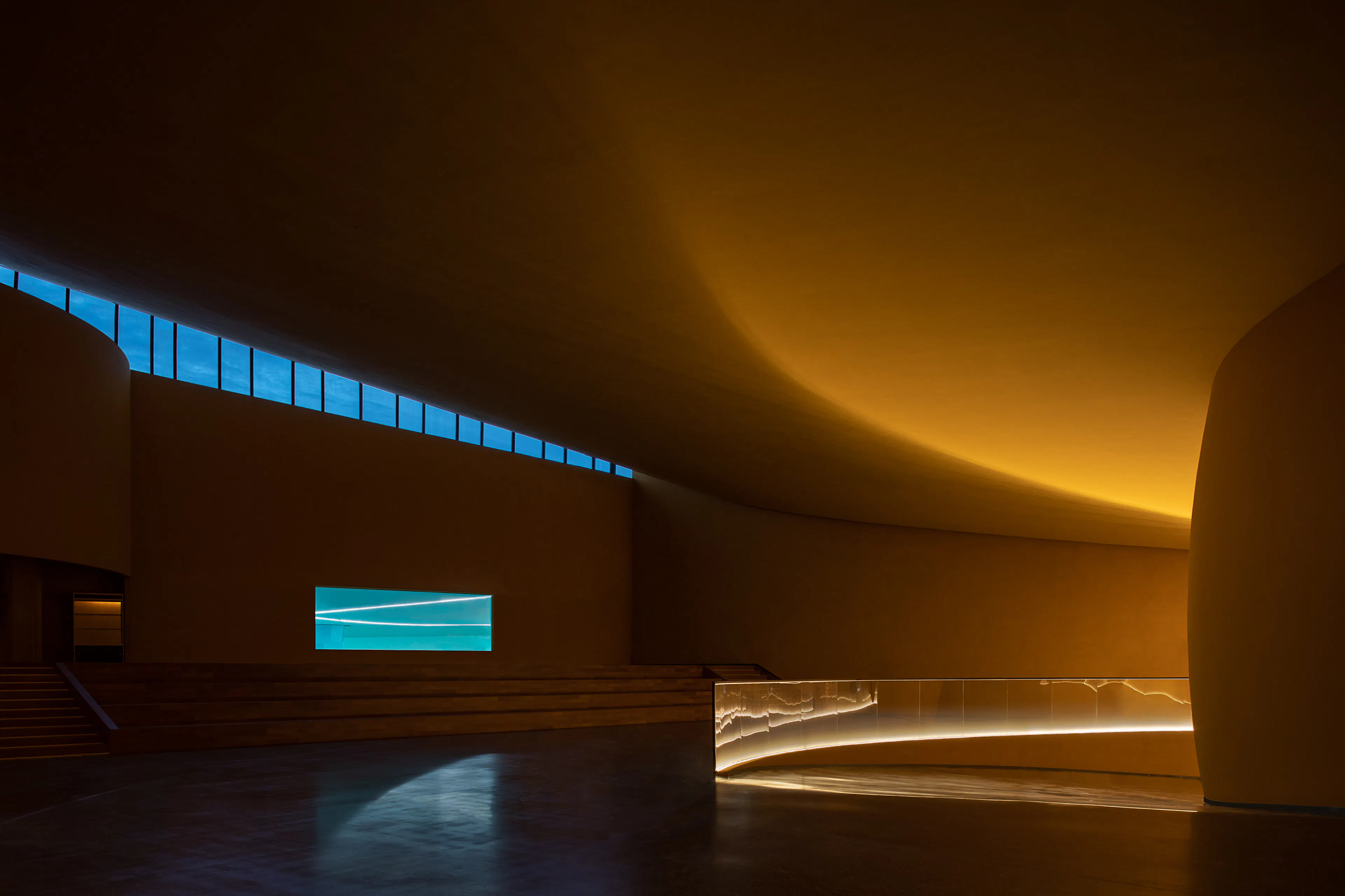 Maiji Mountain Area Tourist Service Center — 37