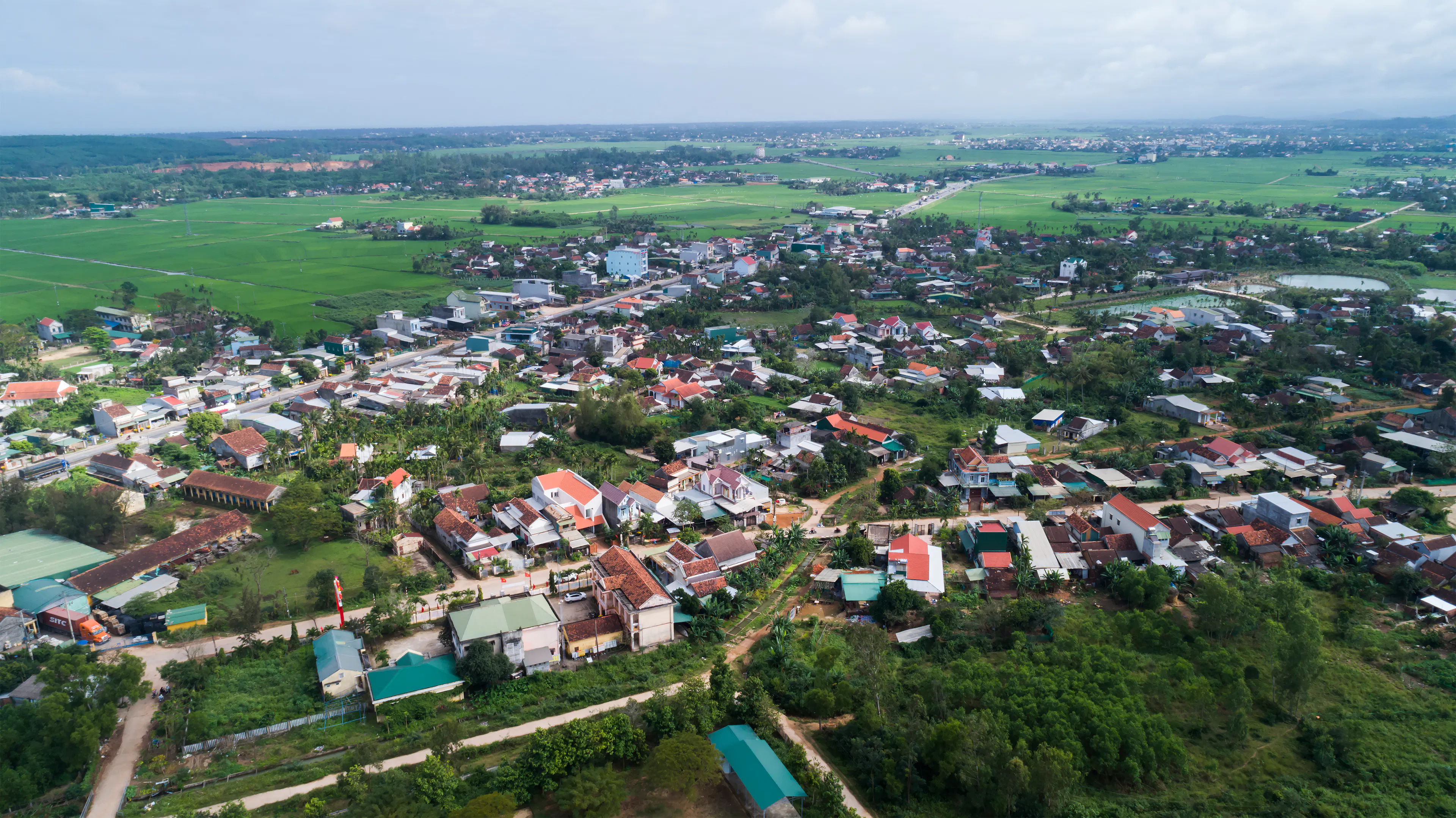 QUANG NGAI HOUSE — 1