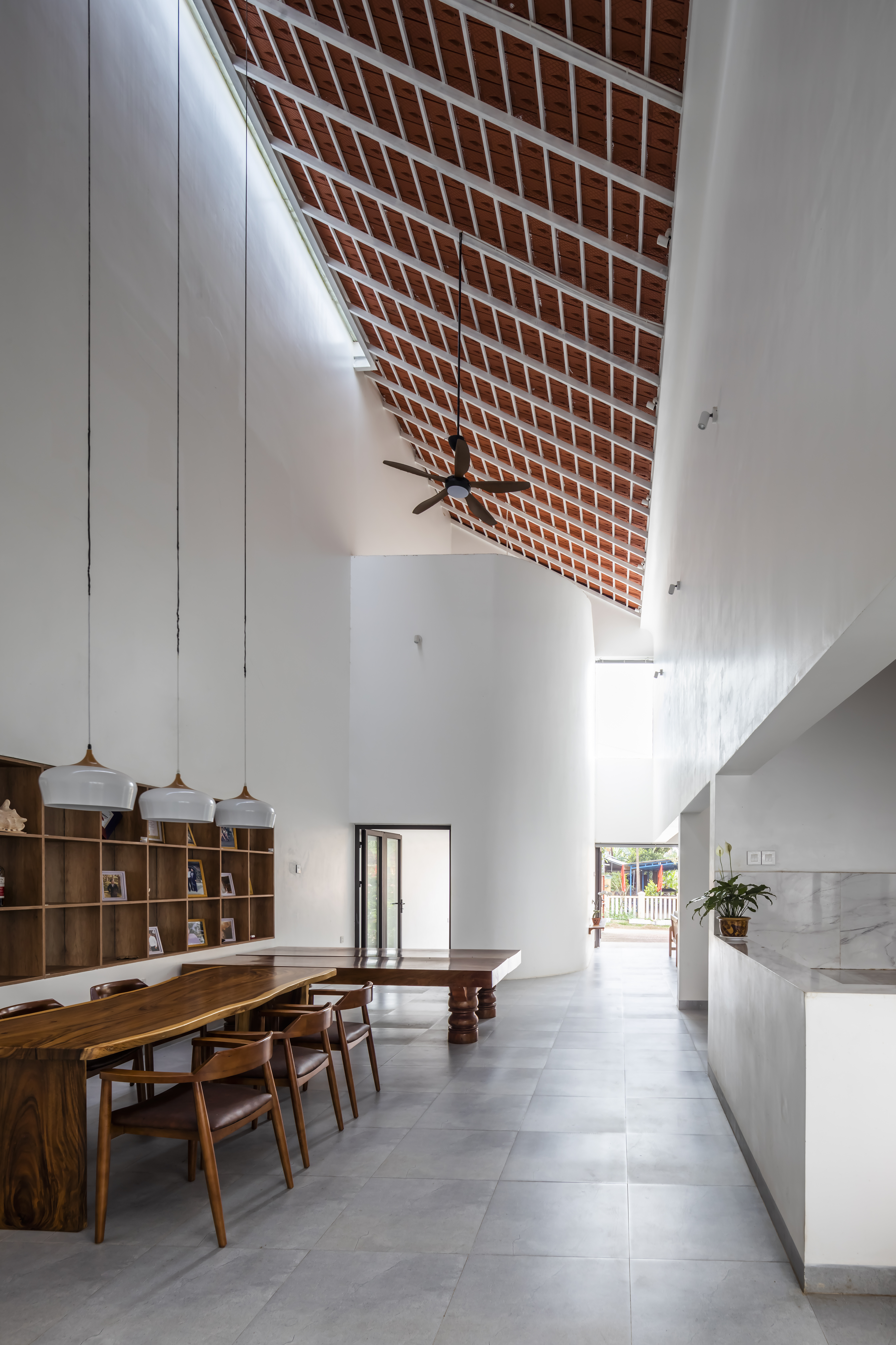 QUANG NGAI HOUSE by 6717studio - Architizer