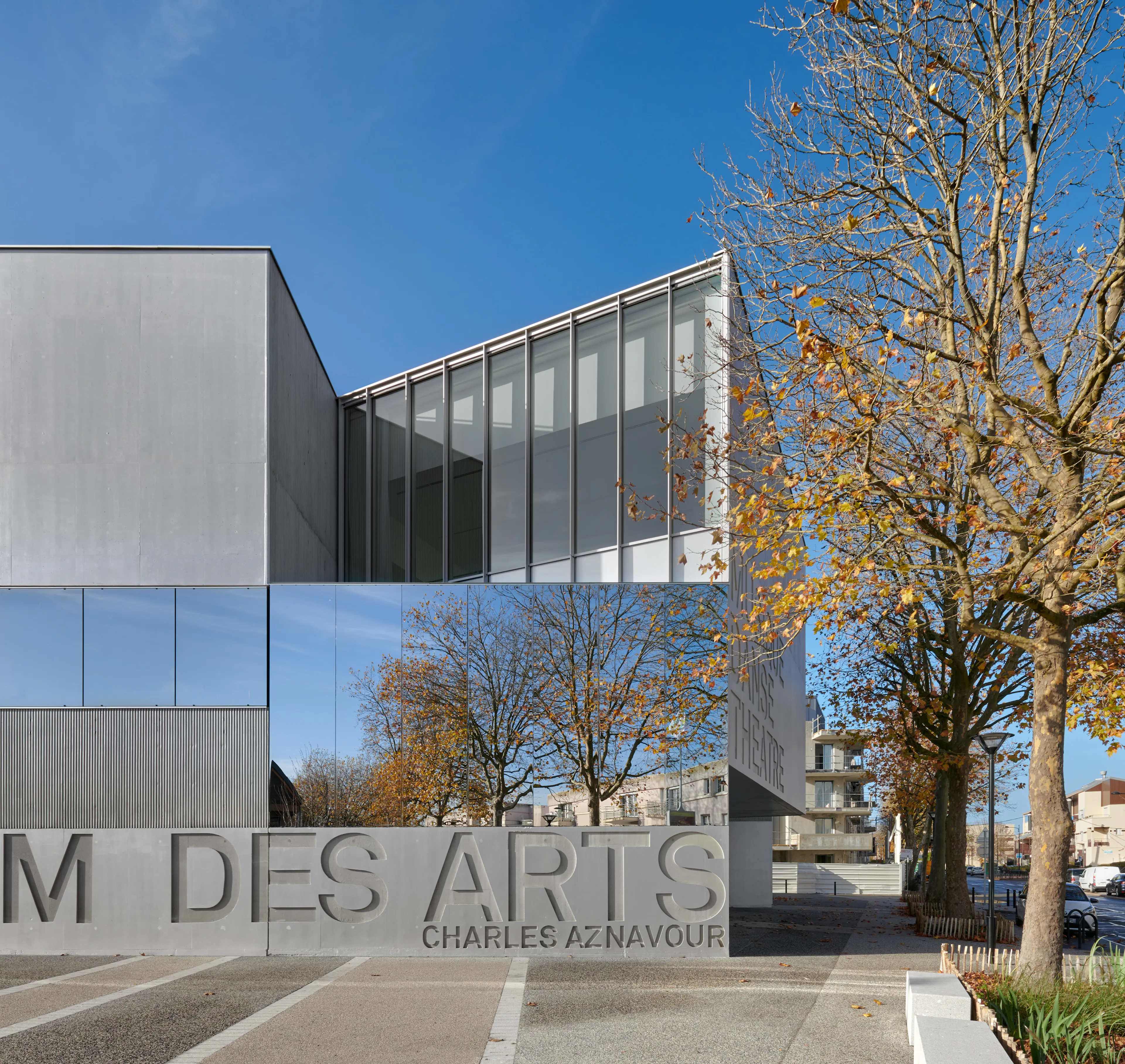 ‘Charles Aznavour’ conservatoire of music, theatre and dance in Montigny-le-Bretonneux — 3
