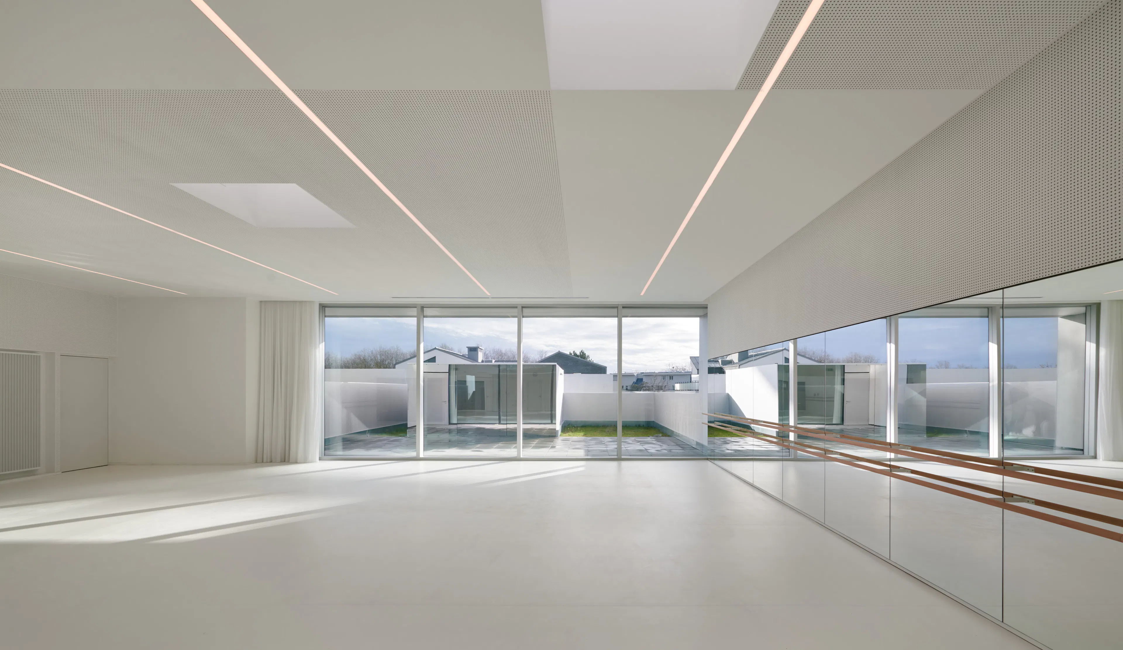 ‘Charles Aznavour’ conservatoire of music, theatre and dance in Montigny-le-Bretonneux — 29