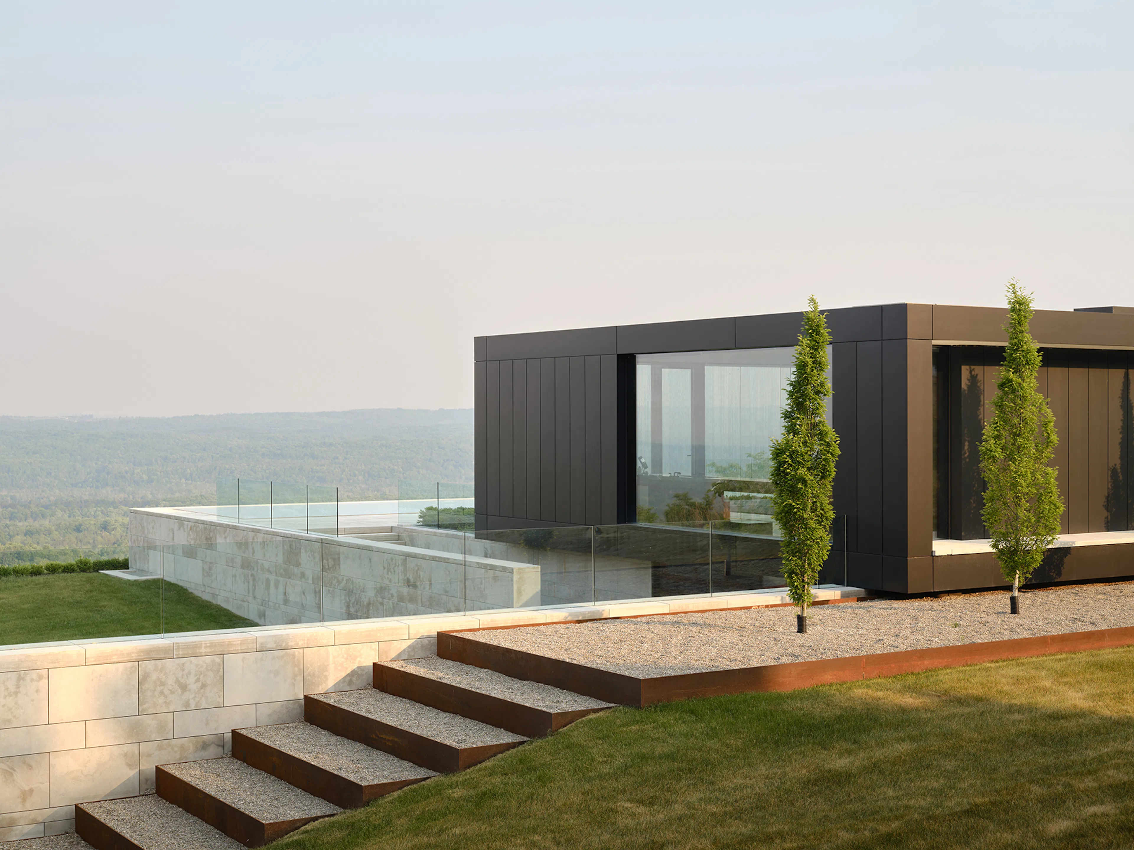 Escarpment House — 5