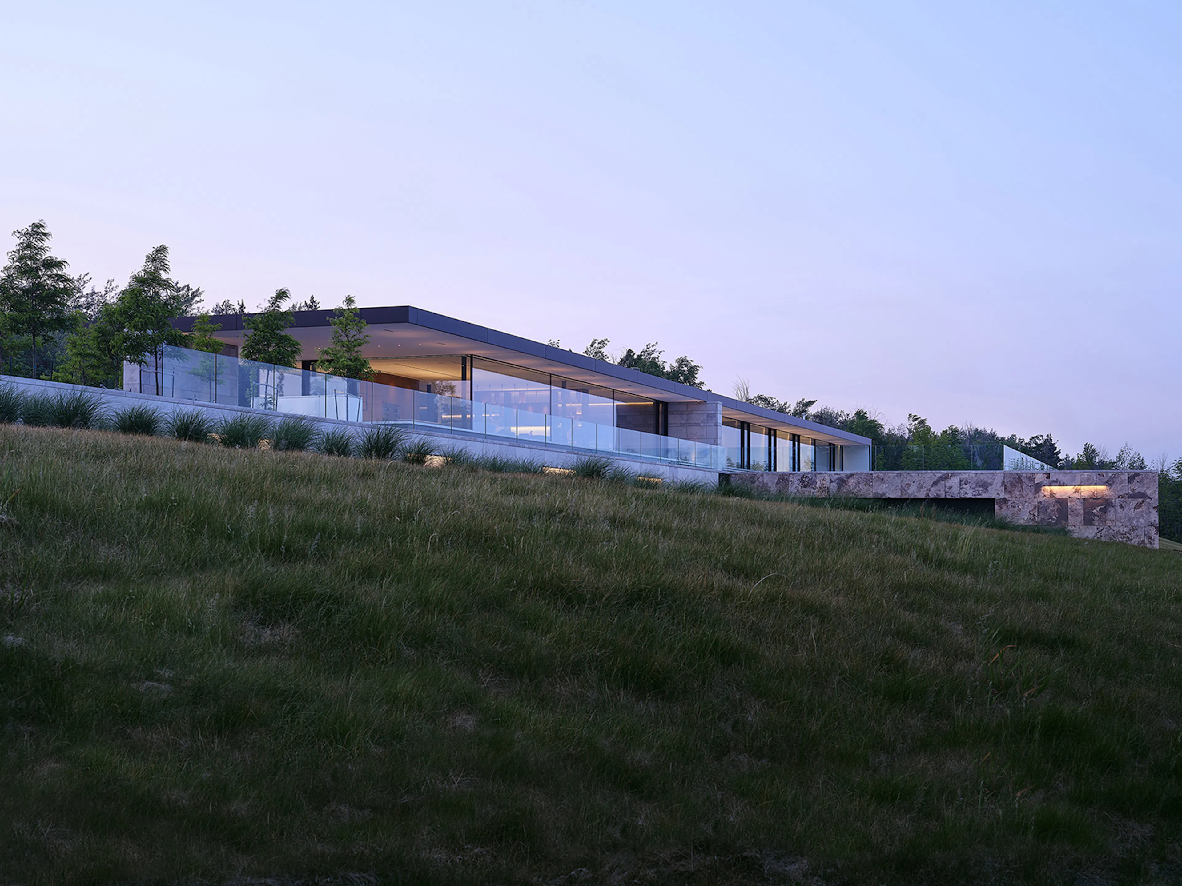 Escarpment House — 9