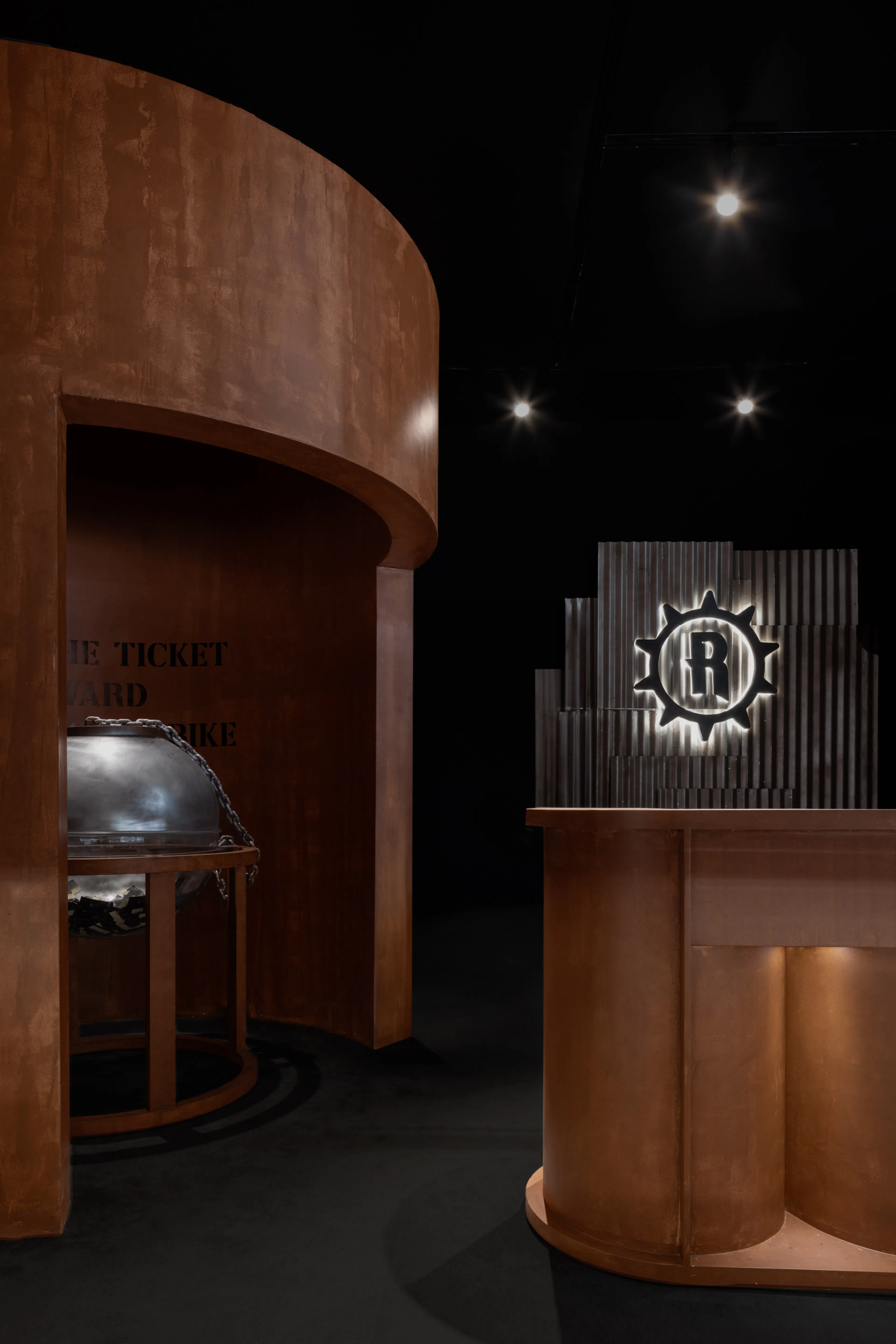 ROCK&RIDE MIXC POPUP STORE — 11