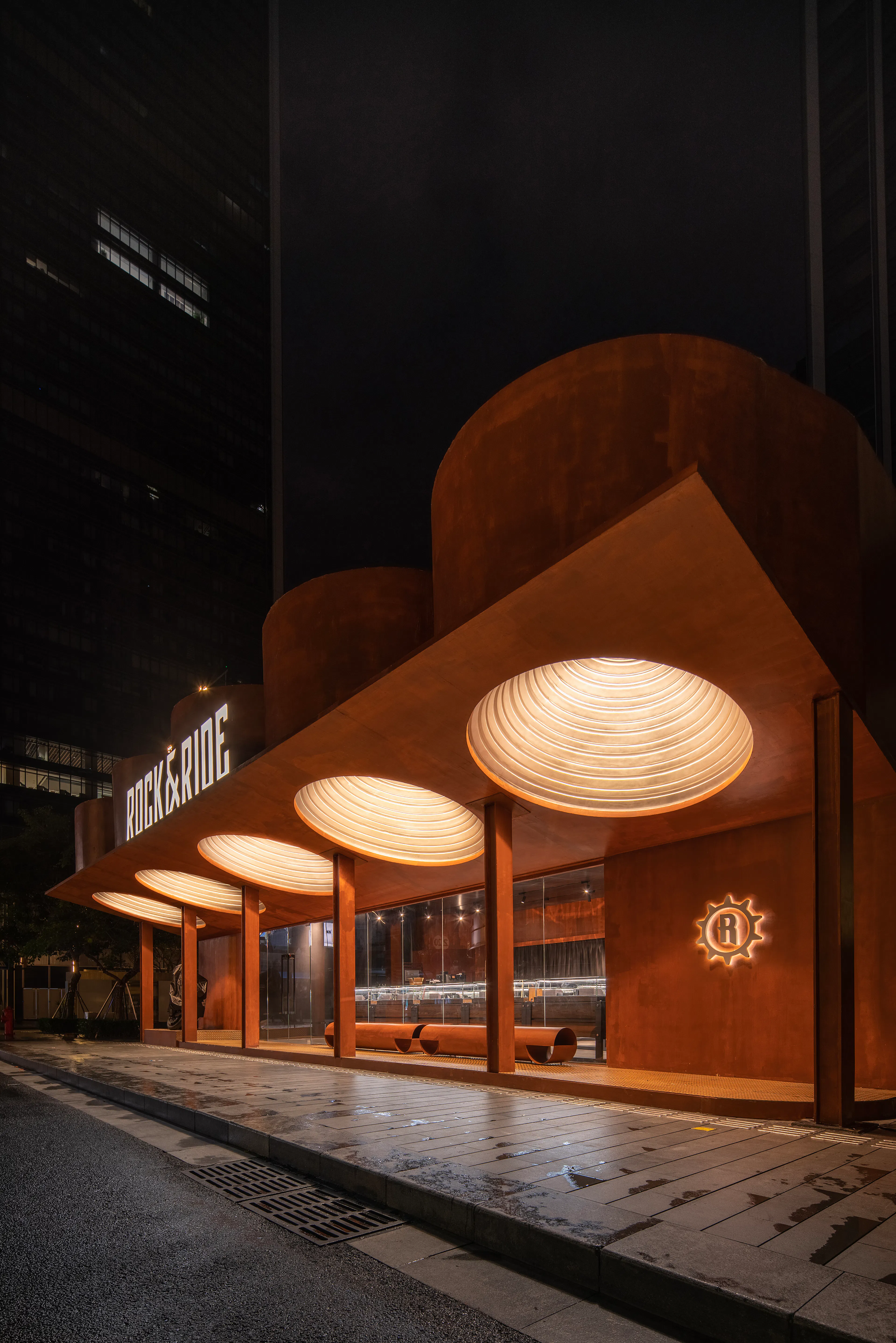 ROCK&RIDE MIXC POPUP STORE — 12