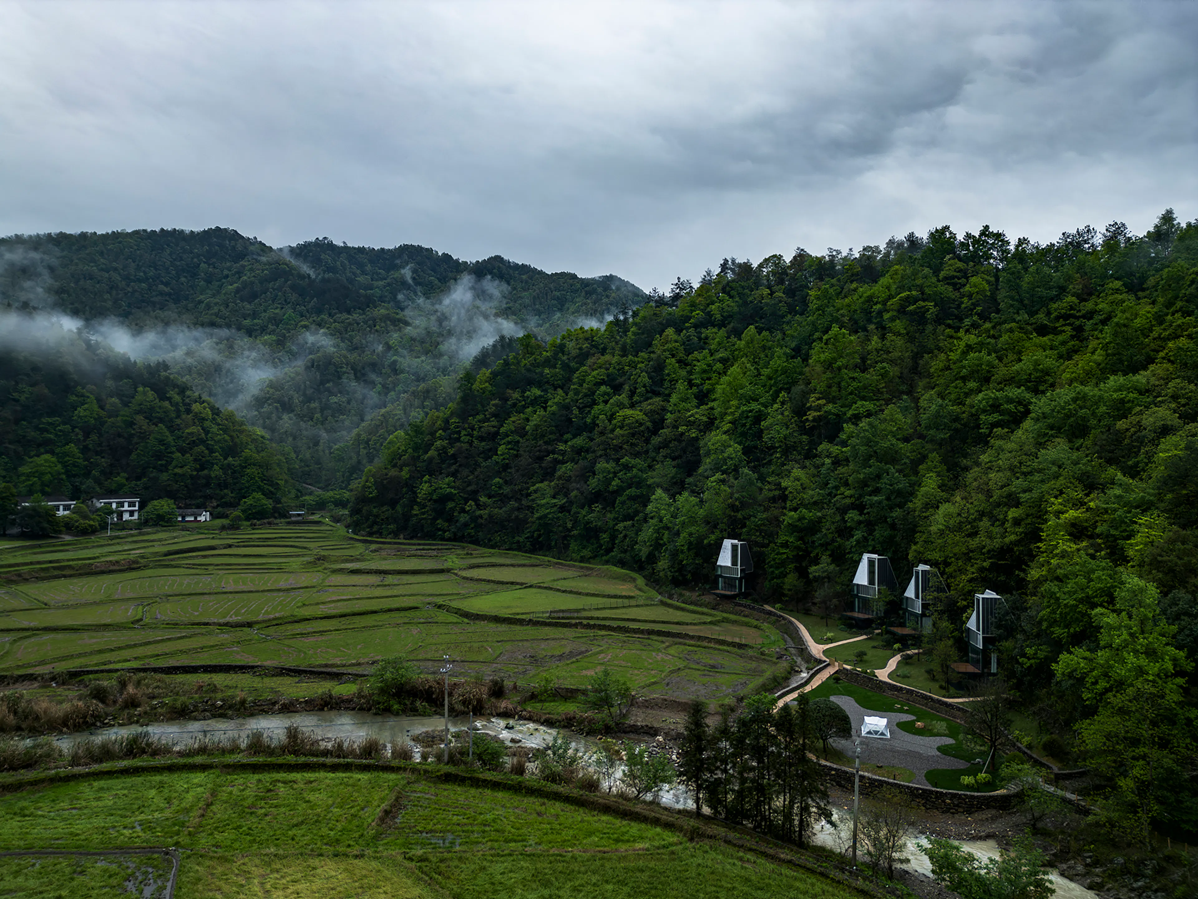 Spark Lodges at YDD Resort