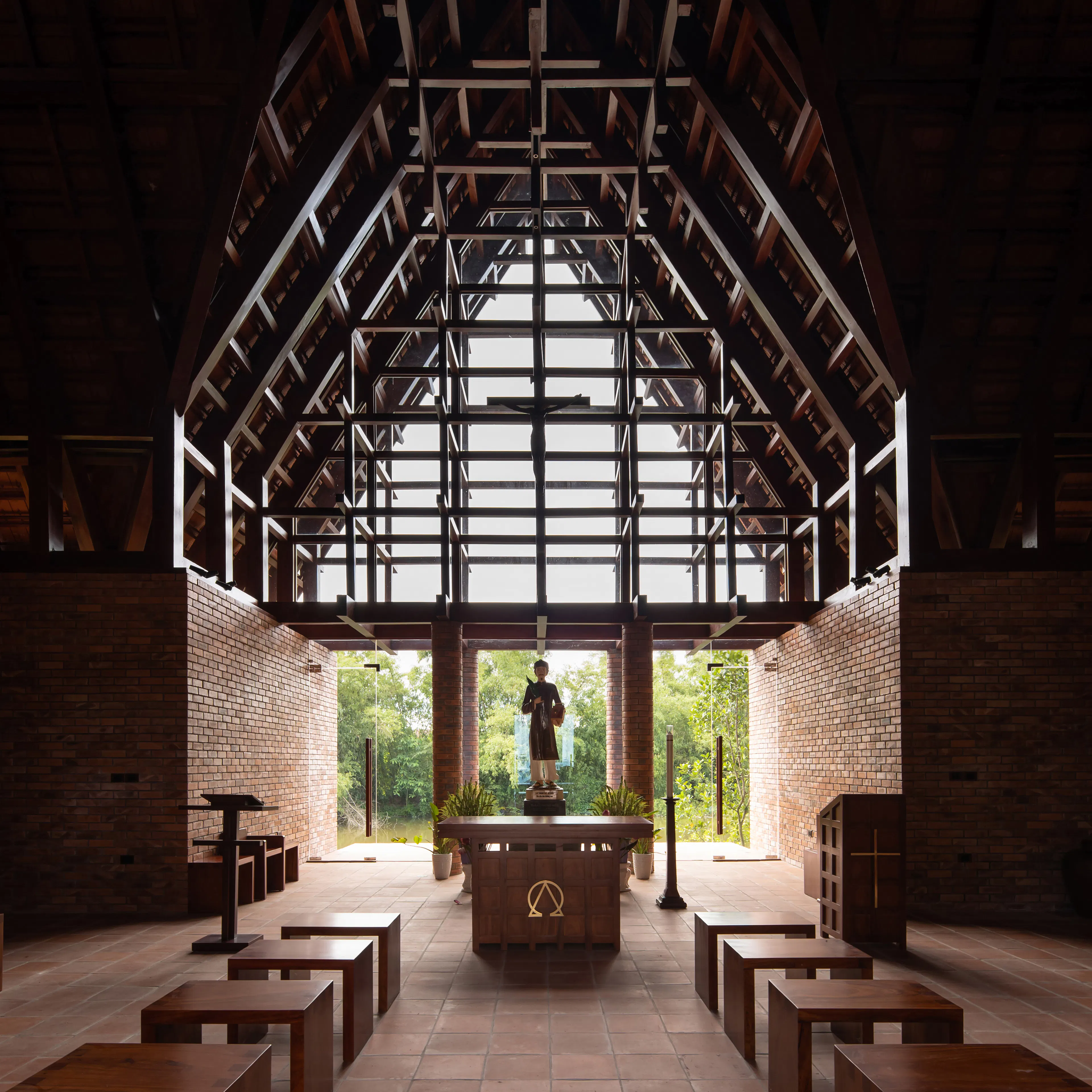 Tieudongthuong Shrine — 15