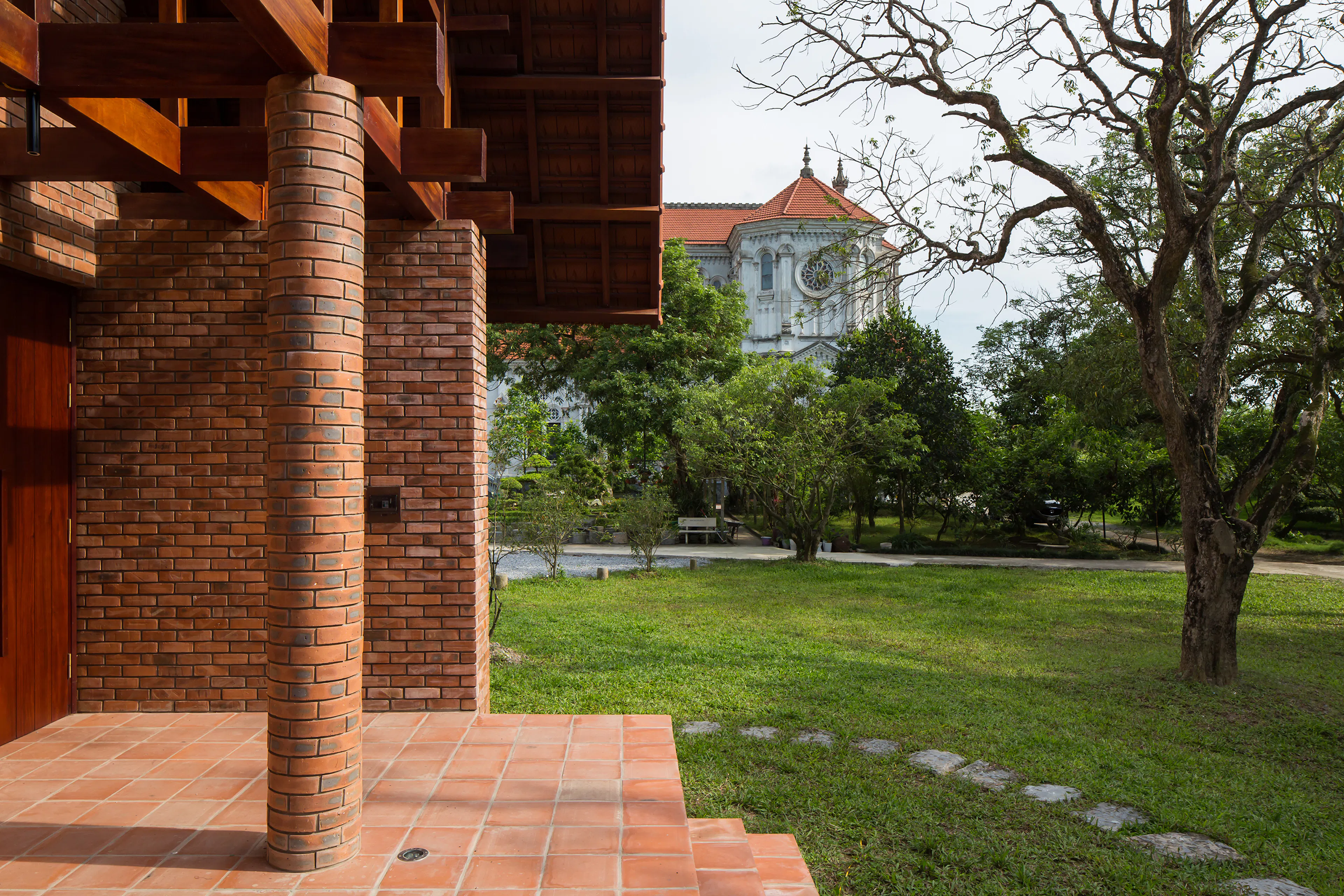 Tieudongthuong Shrine — 11