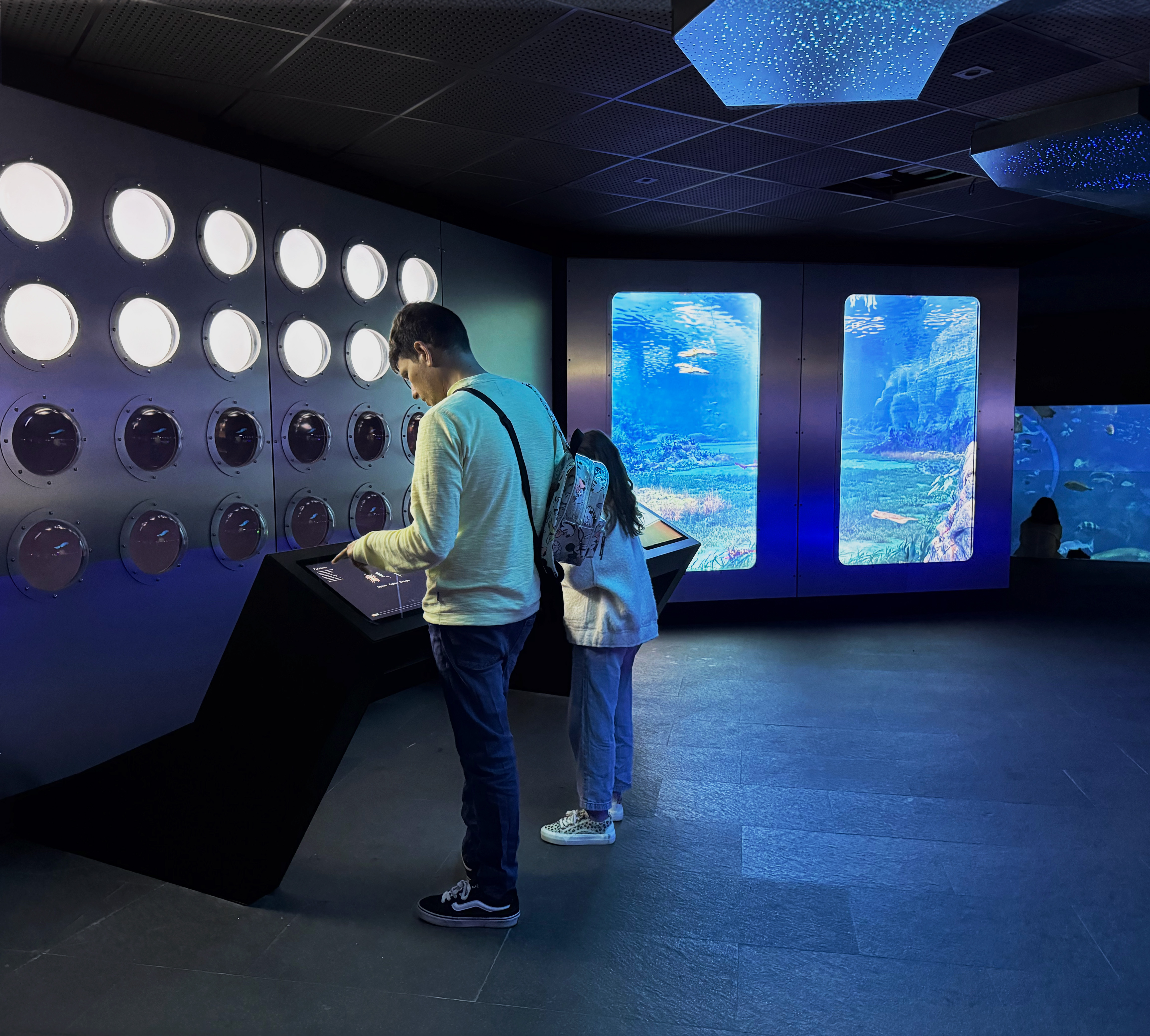 INTERACTIVE INSTALLATIONS. SAN SEBASTIAN AQUARIUM by Indissoluble S.L ...
