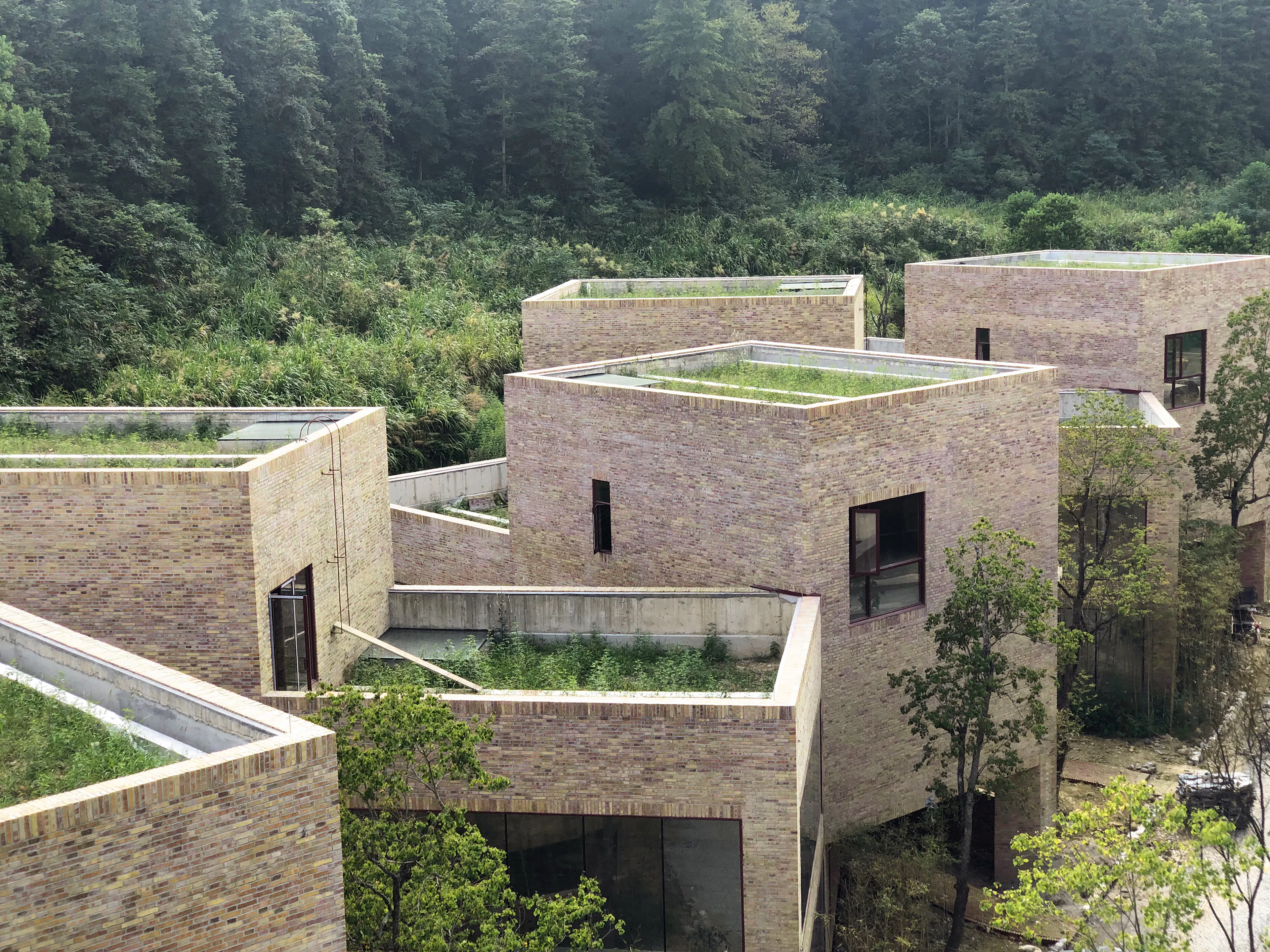 Yi She Mountain Inn — 10