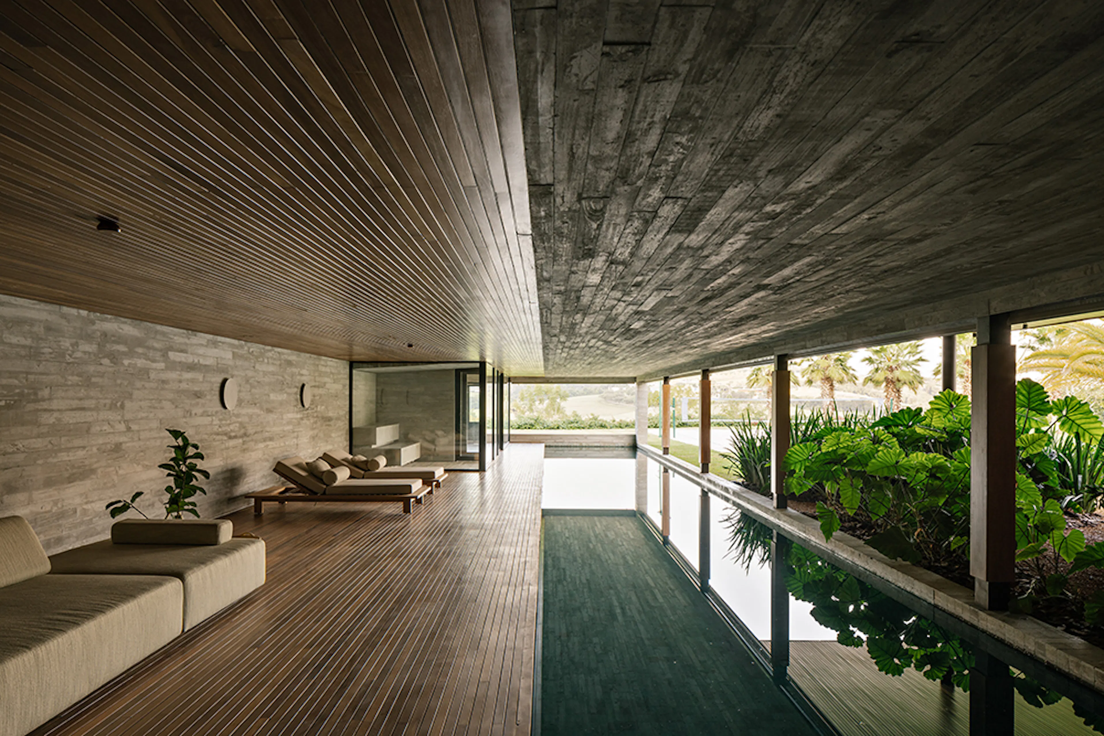 Valencia House — 8