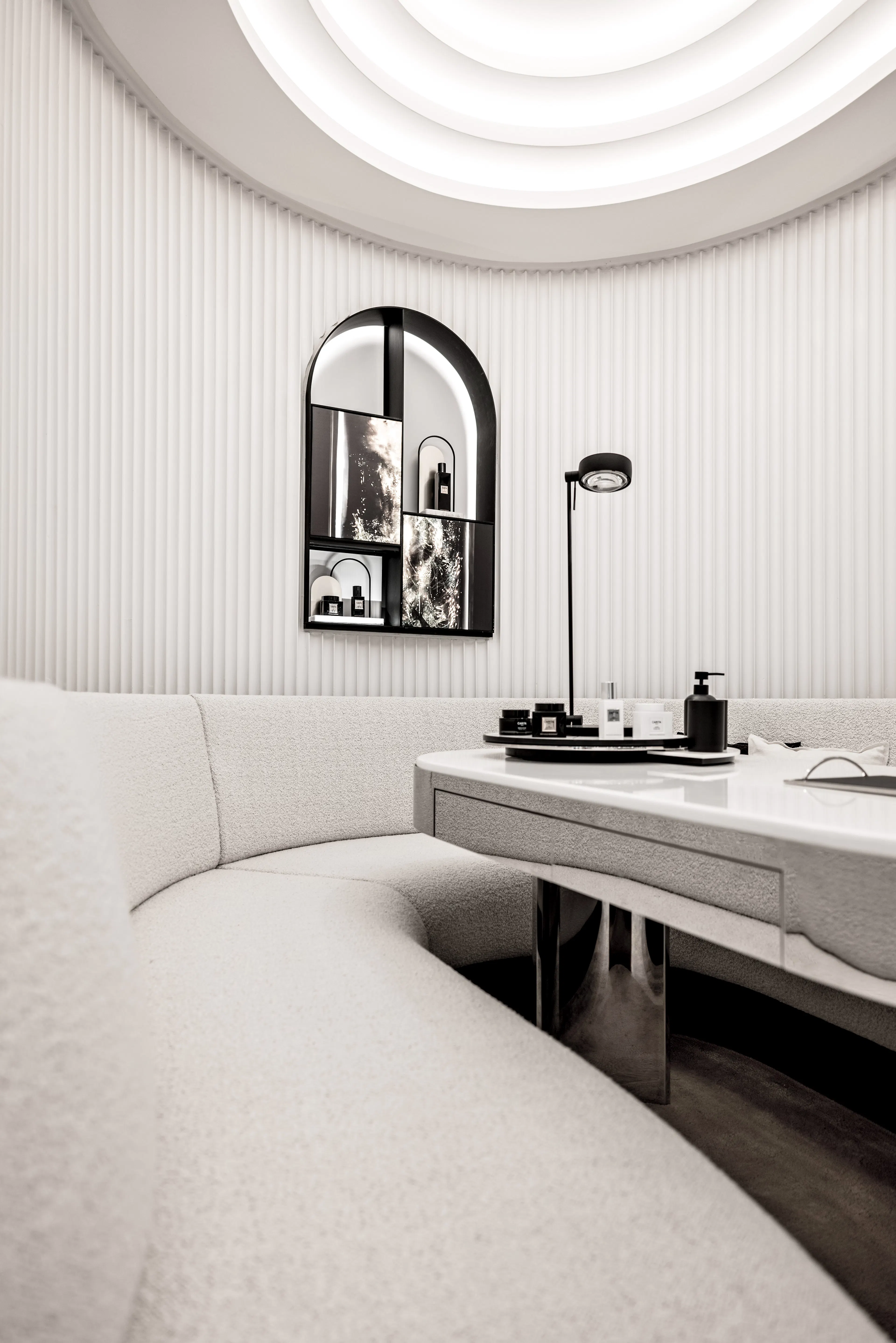 La Maison de Beauté Carita, L'Oréal-Luxe — 5