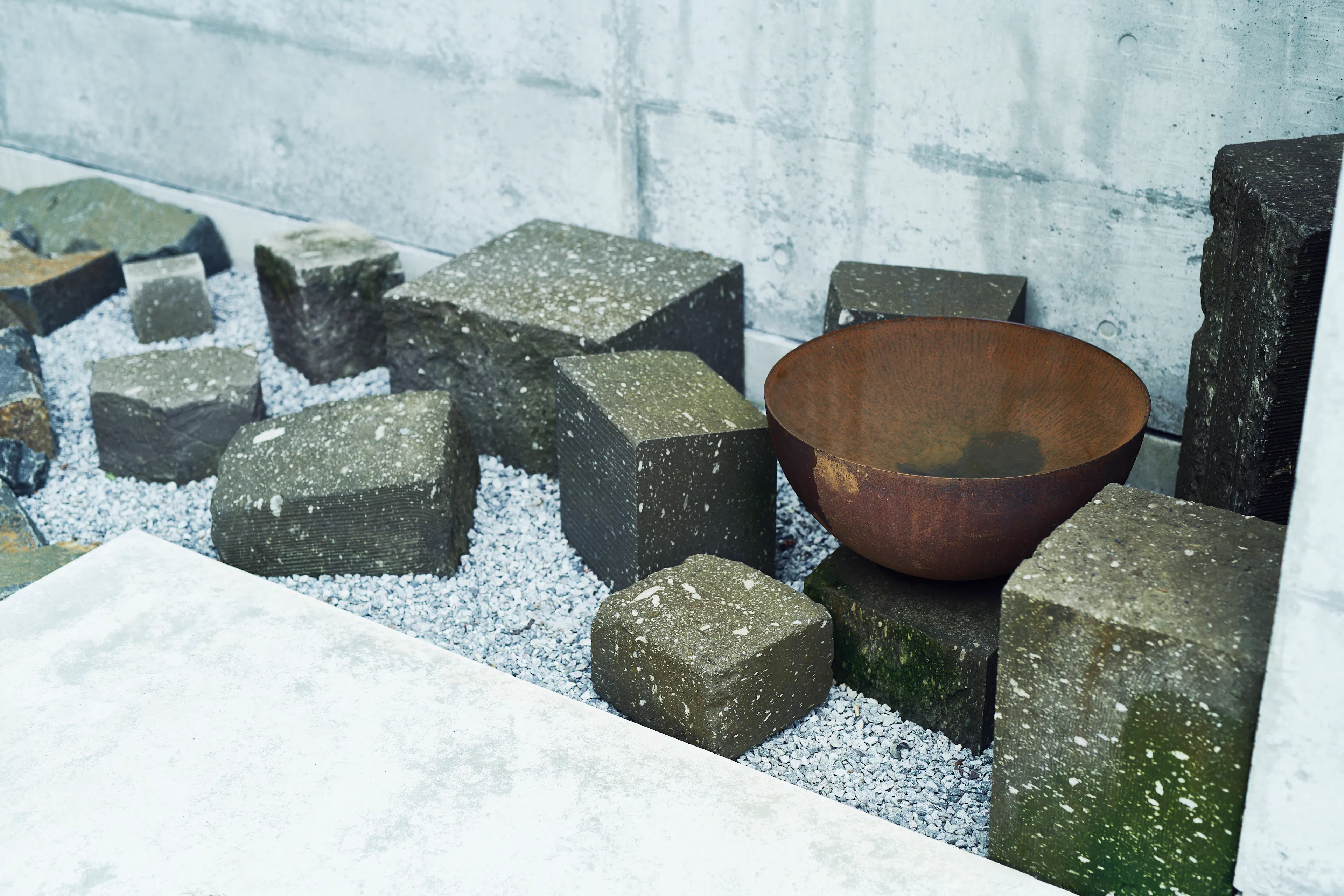 concrete table — 3