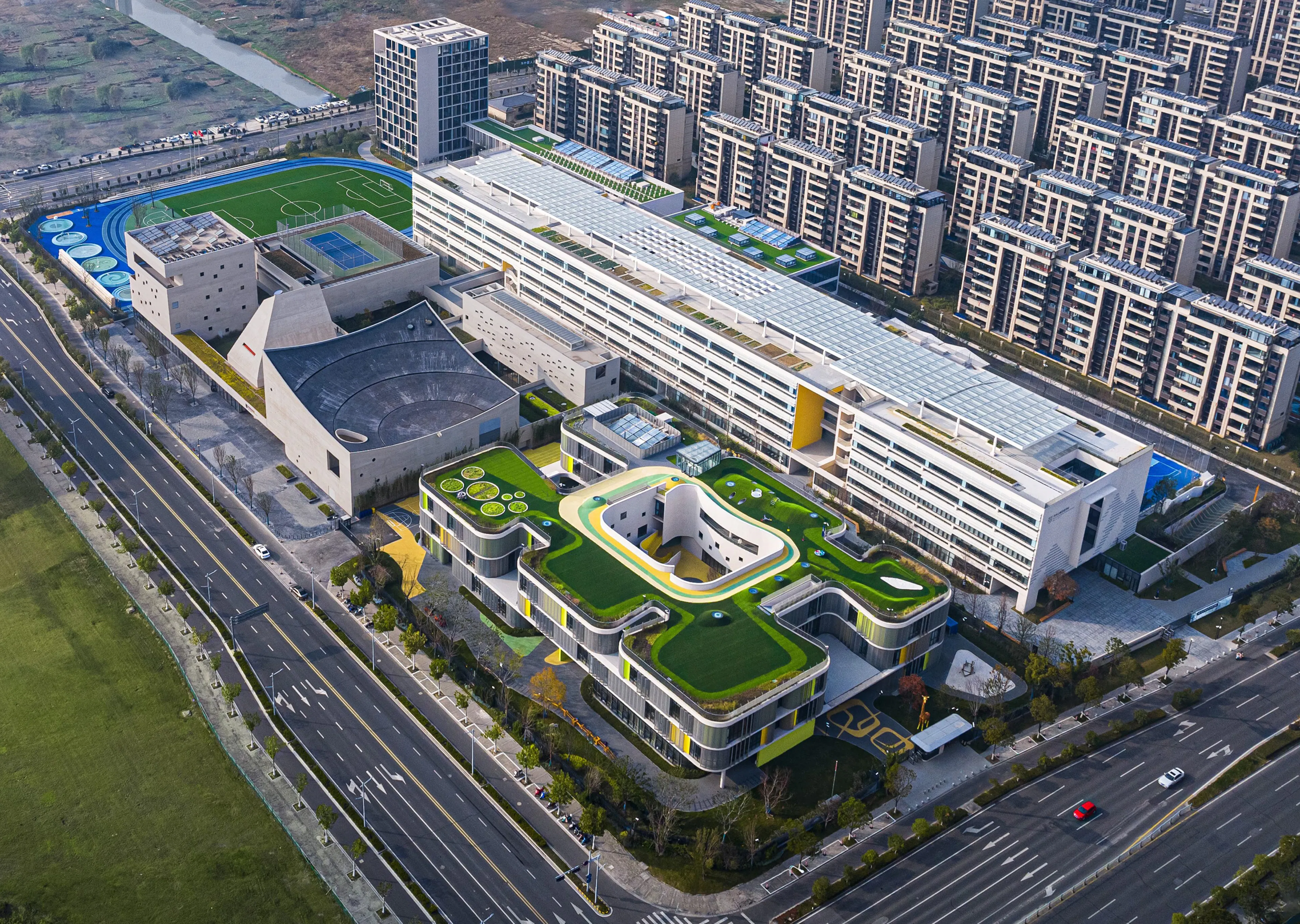 Suzhou Mountain Kingston Bilingual School — 1