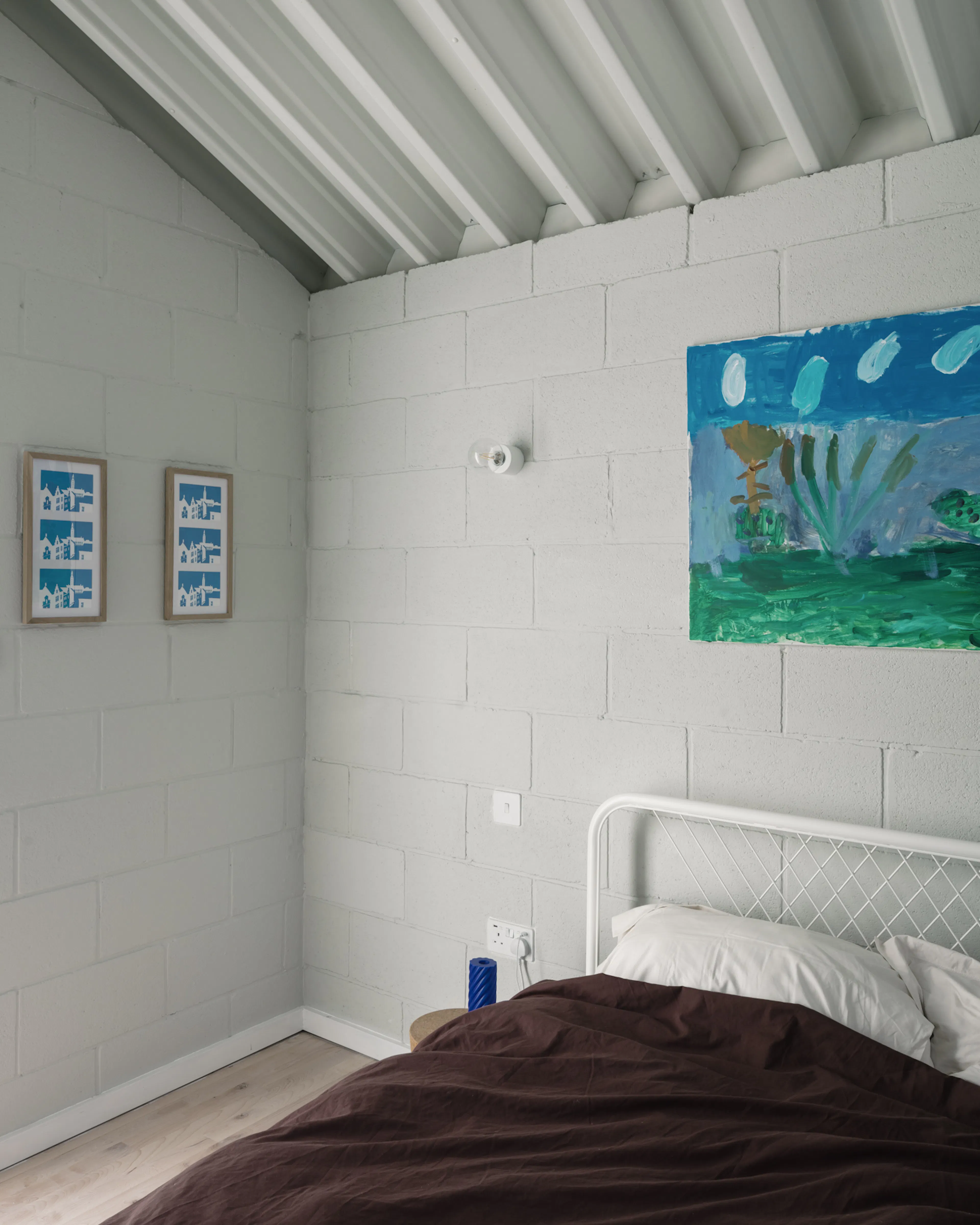 White Patio House — 14