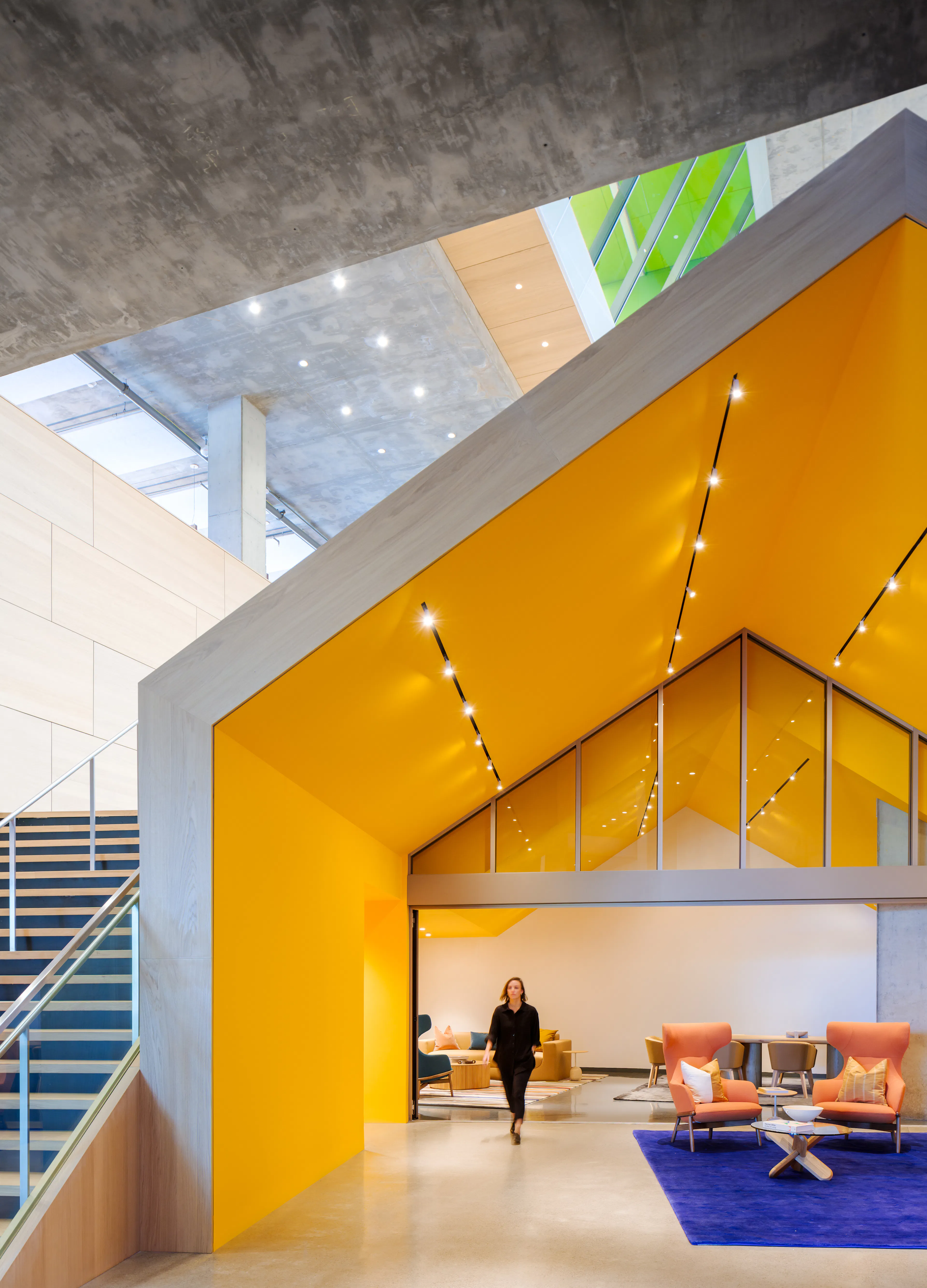 Intuit MTV-22 Bayshore Building — 2