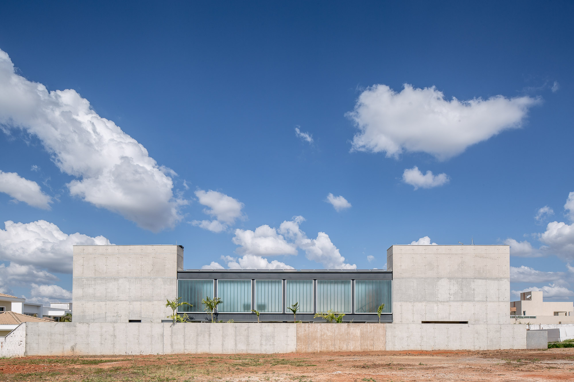 Ribas House by Estúdio MRGB - Architizer