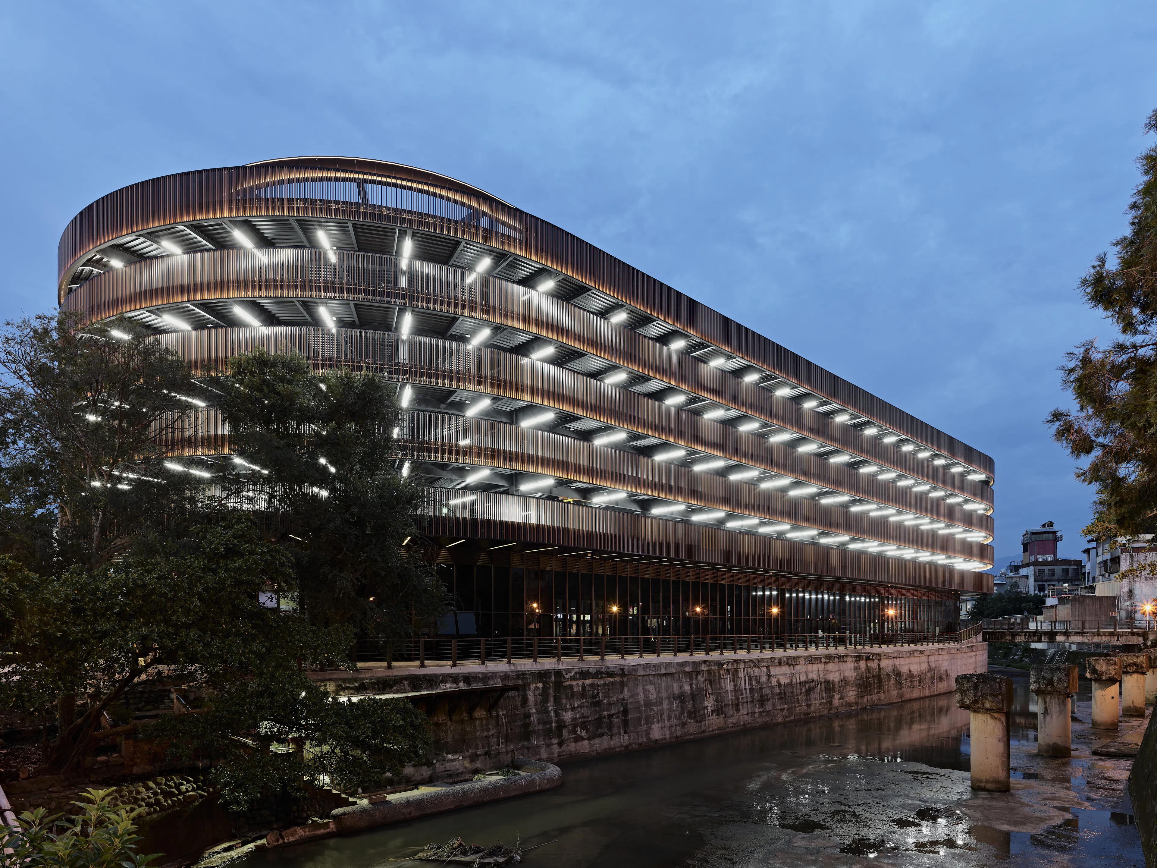 Fabulous Group - Wulai Parking Structure
