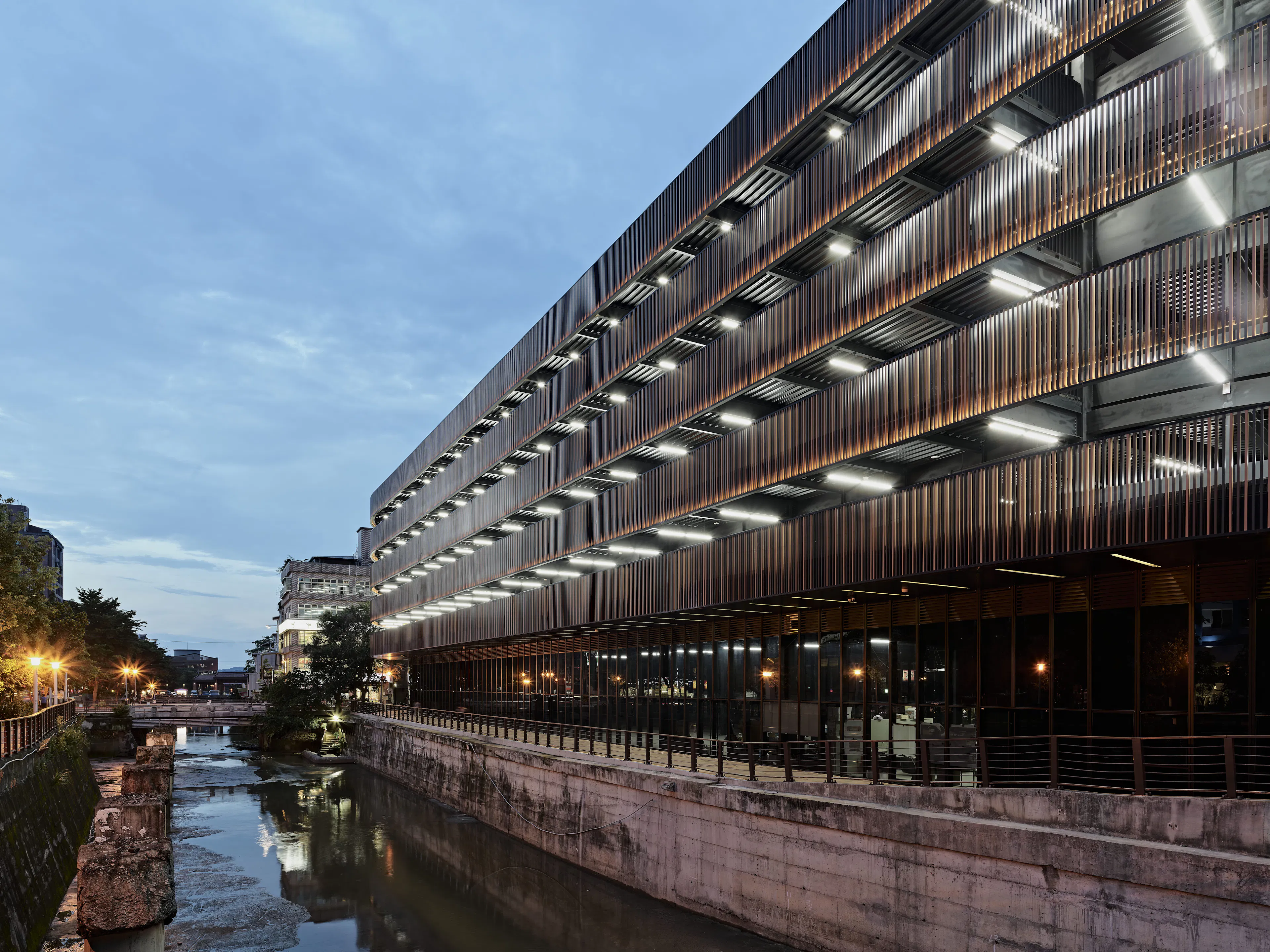 The Chudong Parking Structure — 9