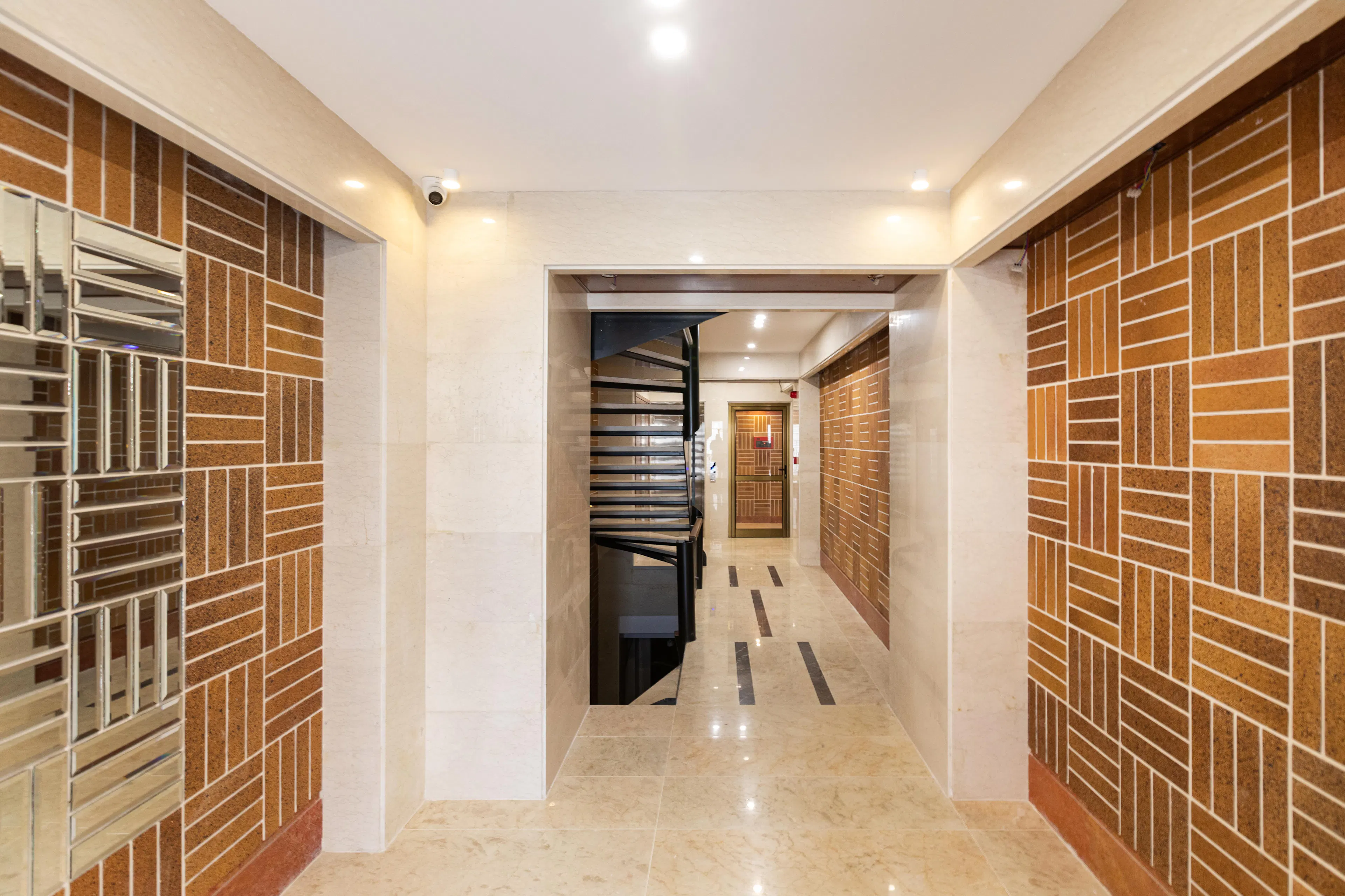 Residental apartment "Cedar2" Social Identity,Intergenerational Life — 32