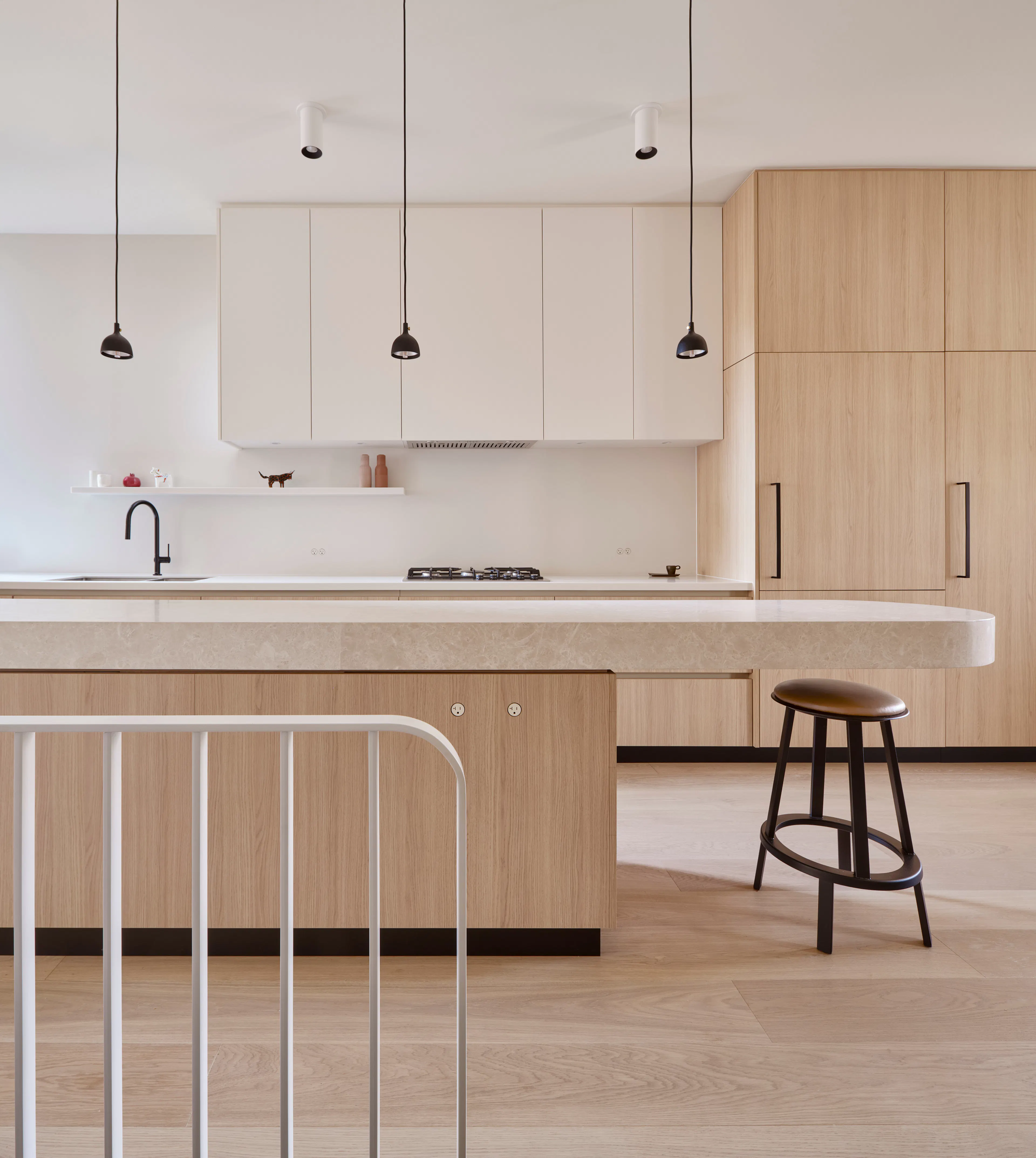 House Caroline — 6