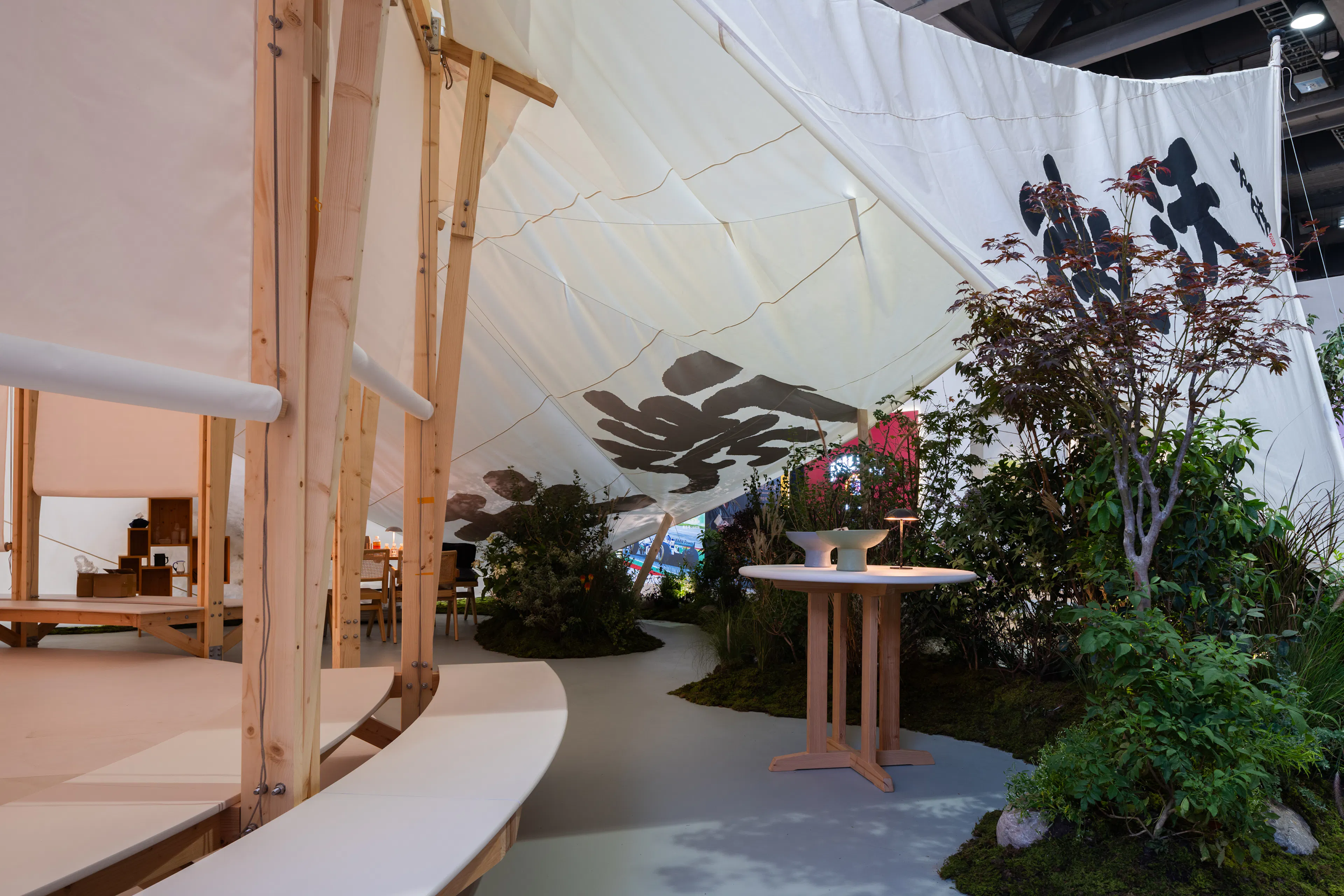 ONEFORALL Showroom - “Our Wooden Garden” — 10