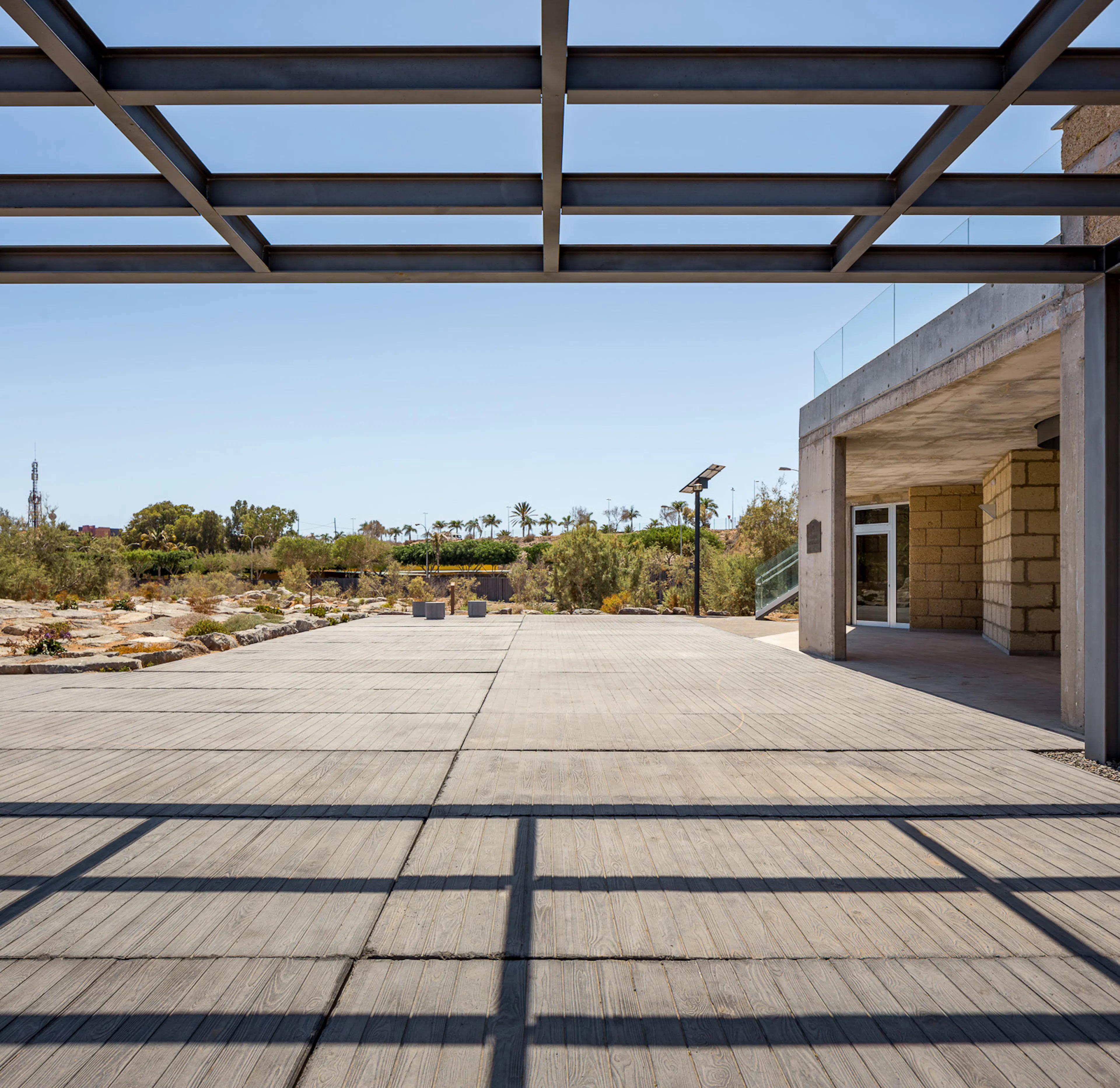 Horizons landscape — 8