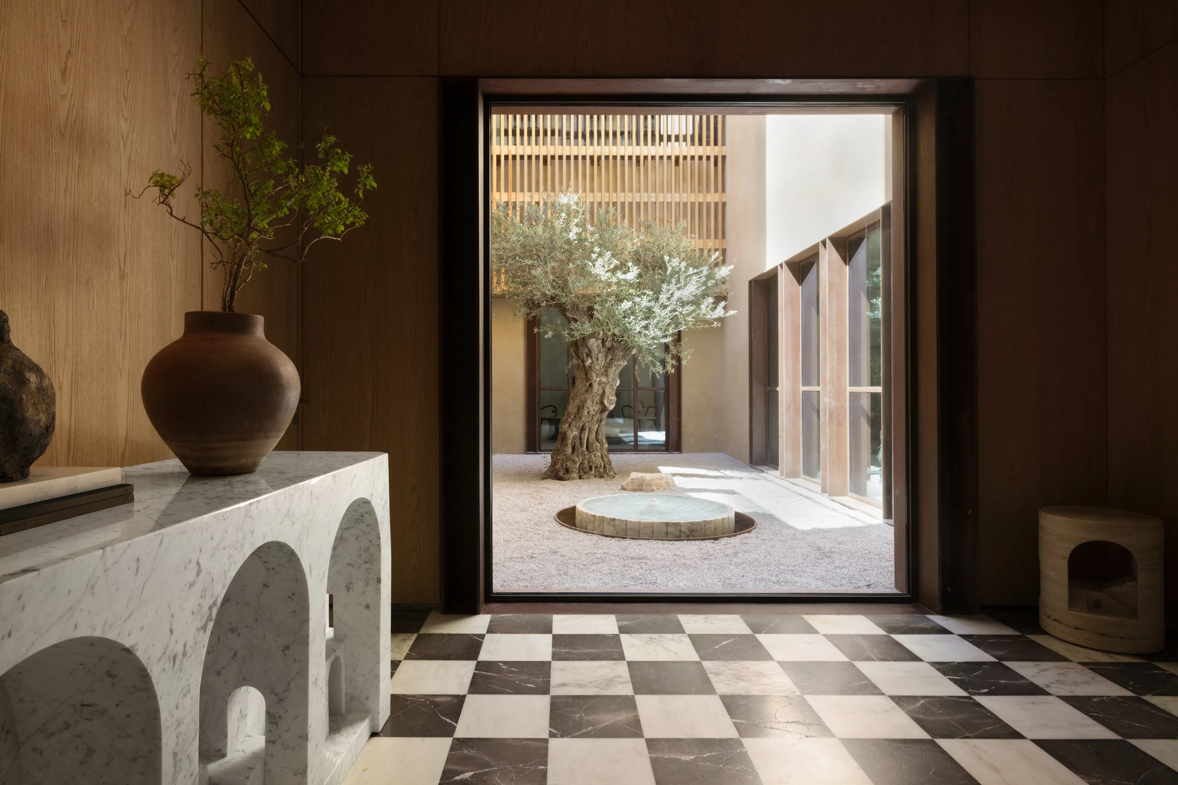 The House of Courtyards — 8