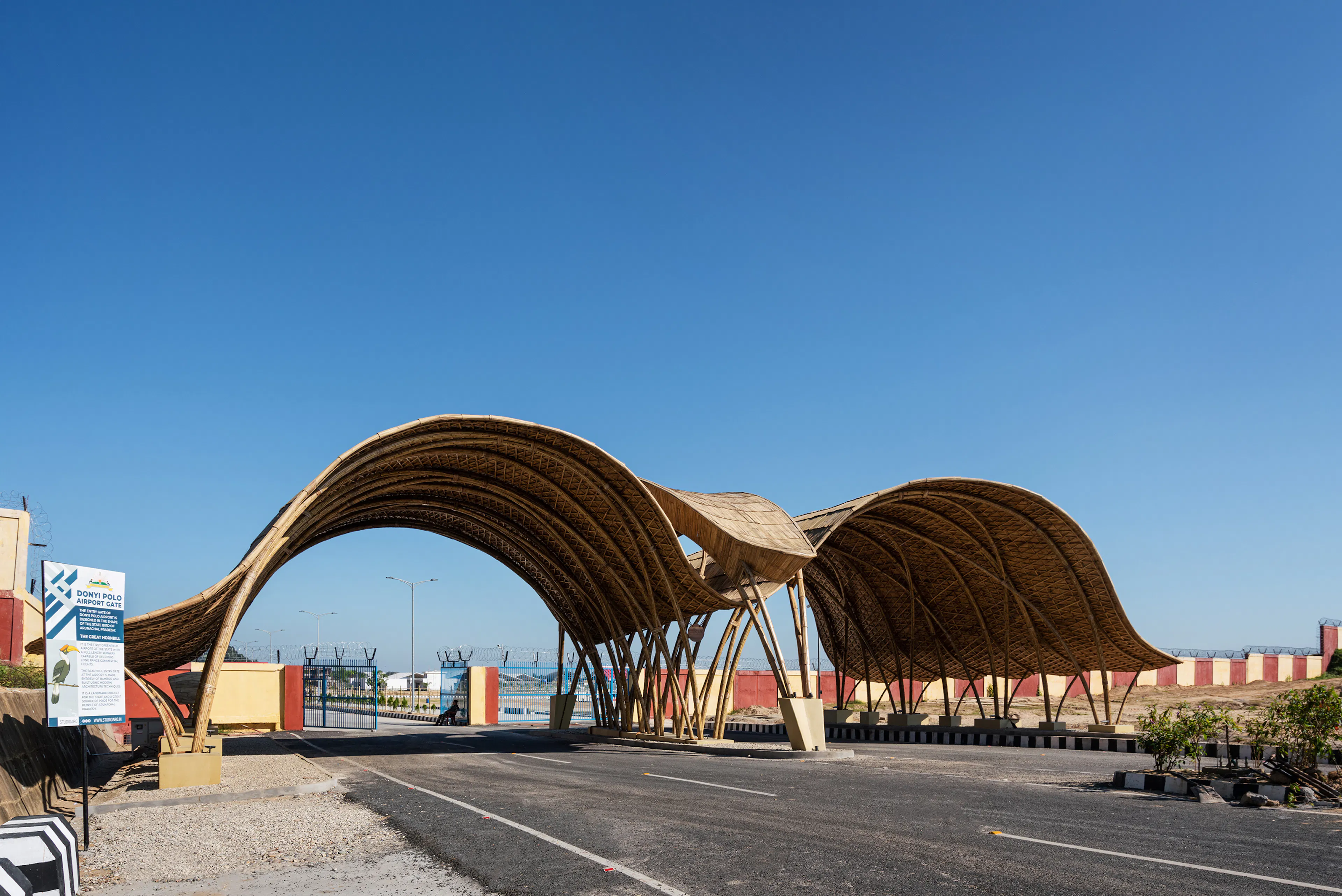 The Great Hornbill Gate — 12