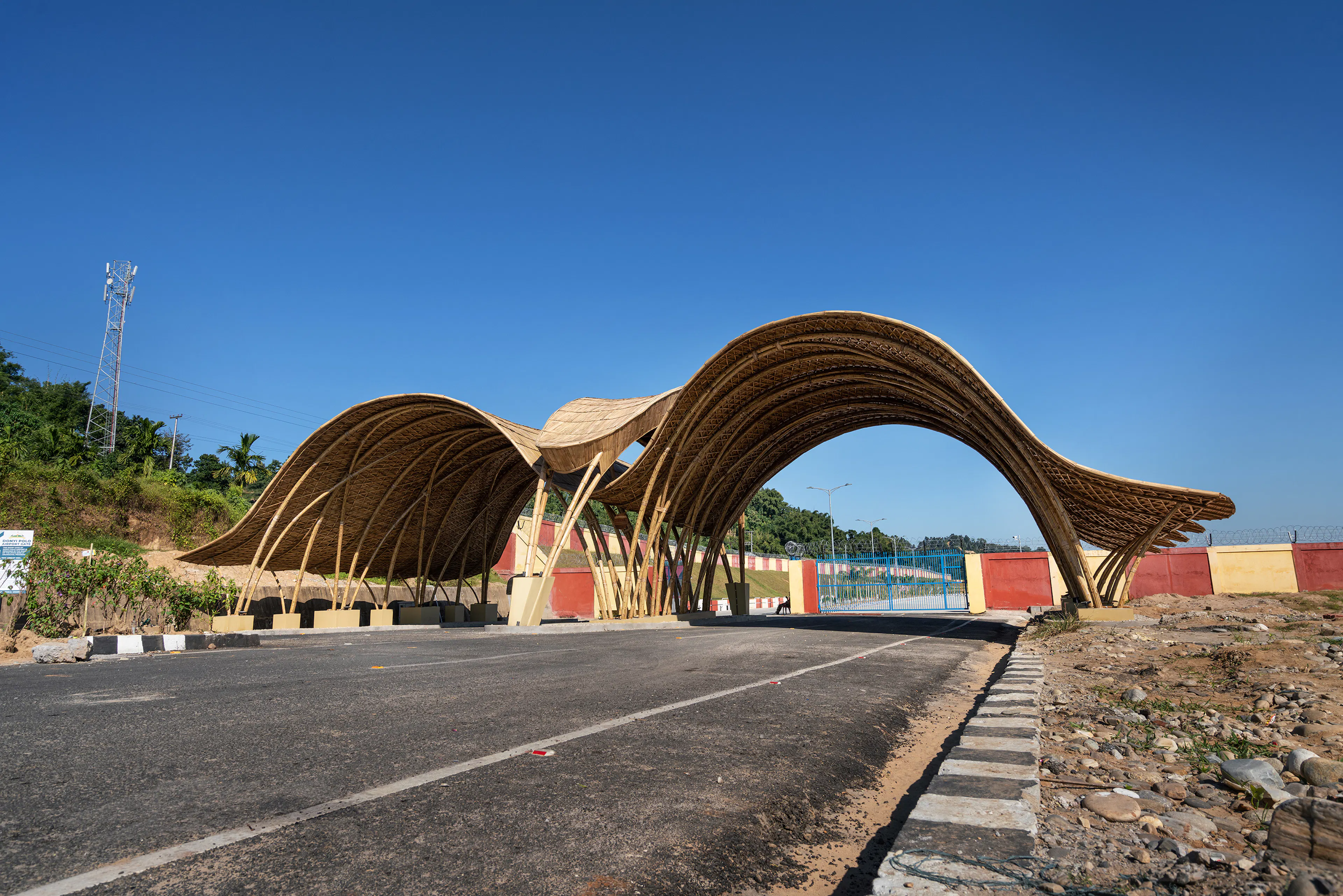 The Great Hornbill Gate — 14