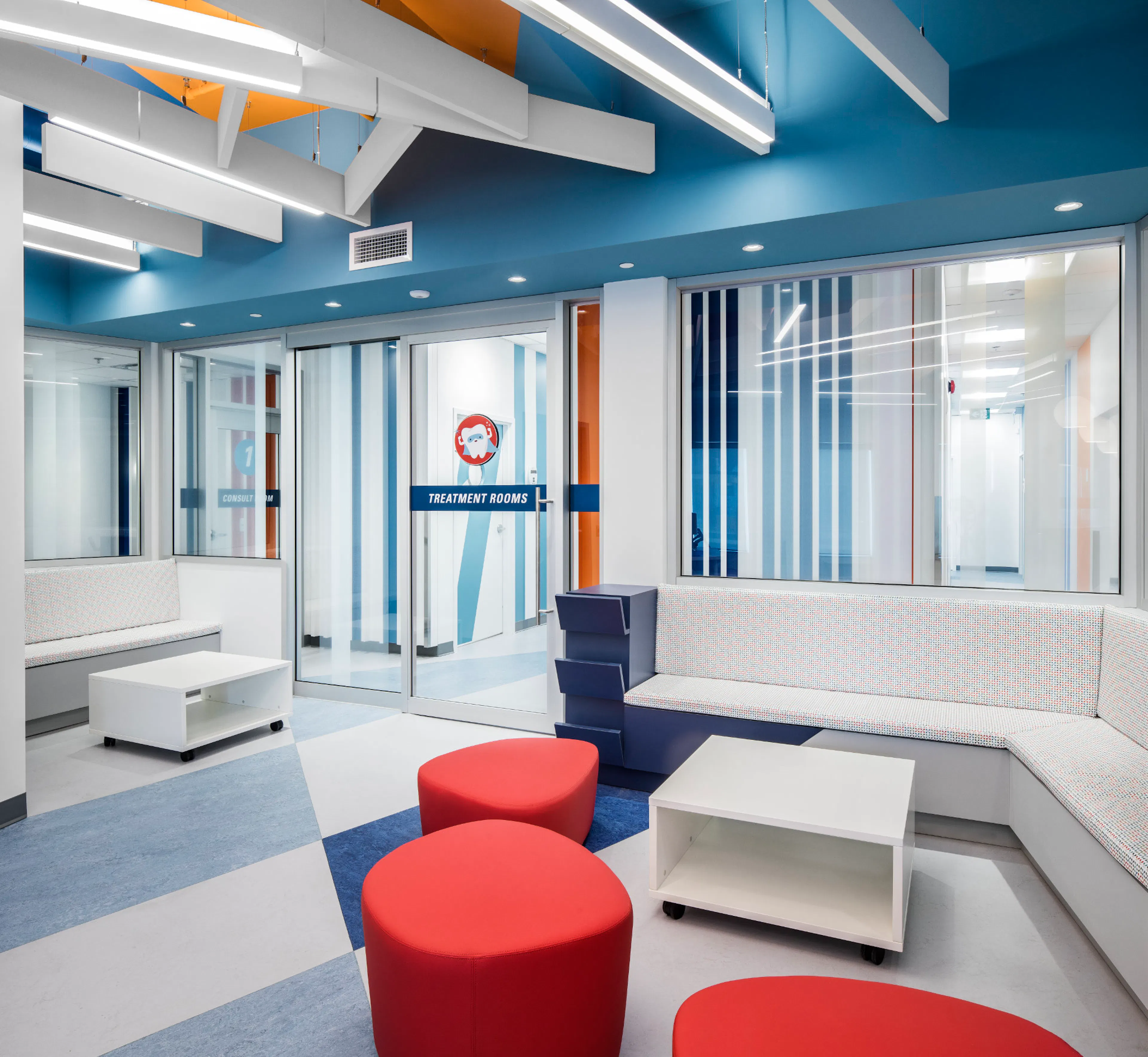 Face to Face | Tête à Tête — 5