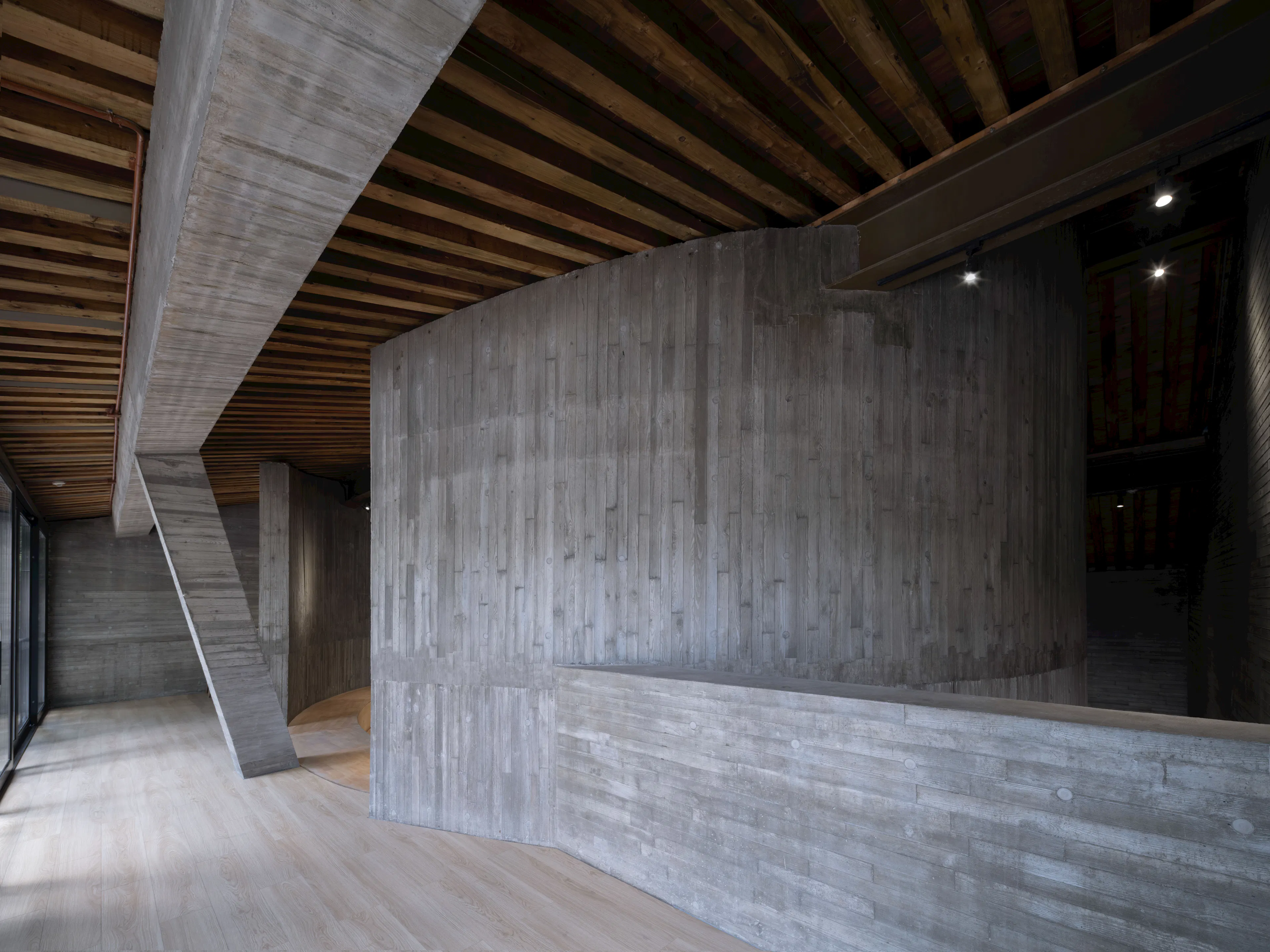 Weishan Chongzheng Academy Bookstore of Librairie Avant-Garde — 26