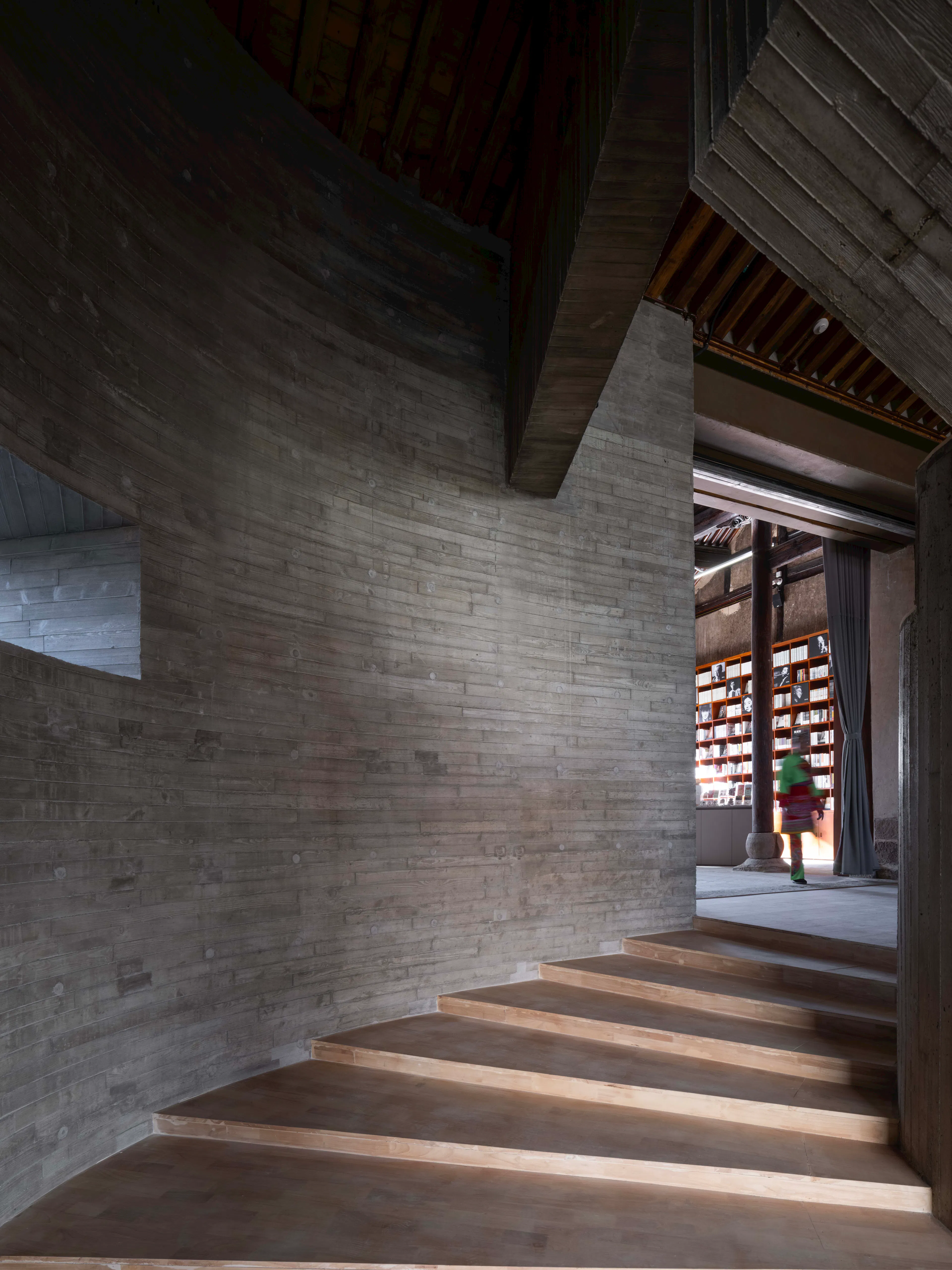 Weishan Chongzheng Academy Bookstore of Librairie Avant-Garde — 27