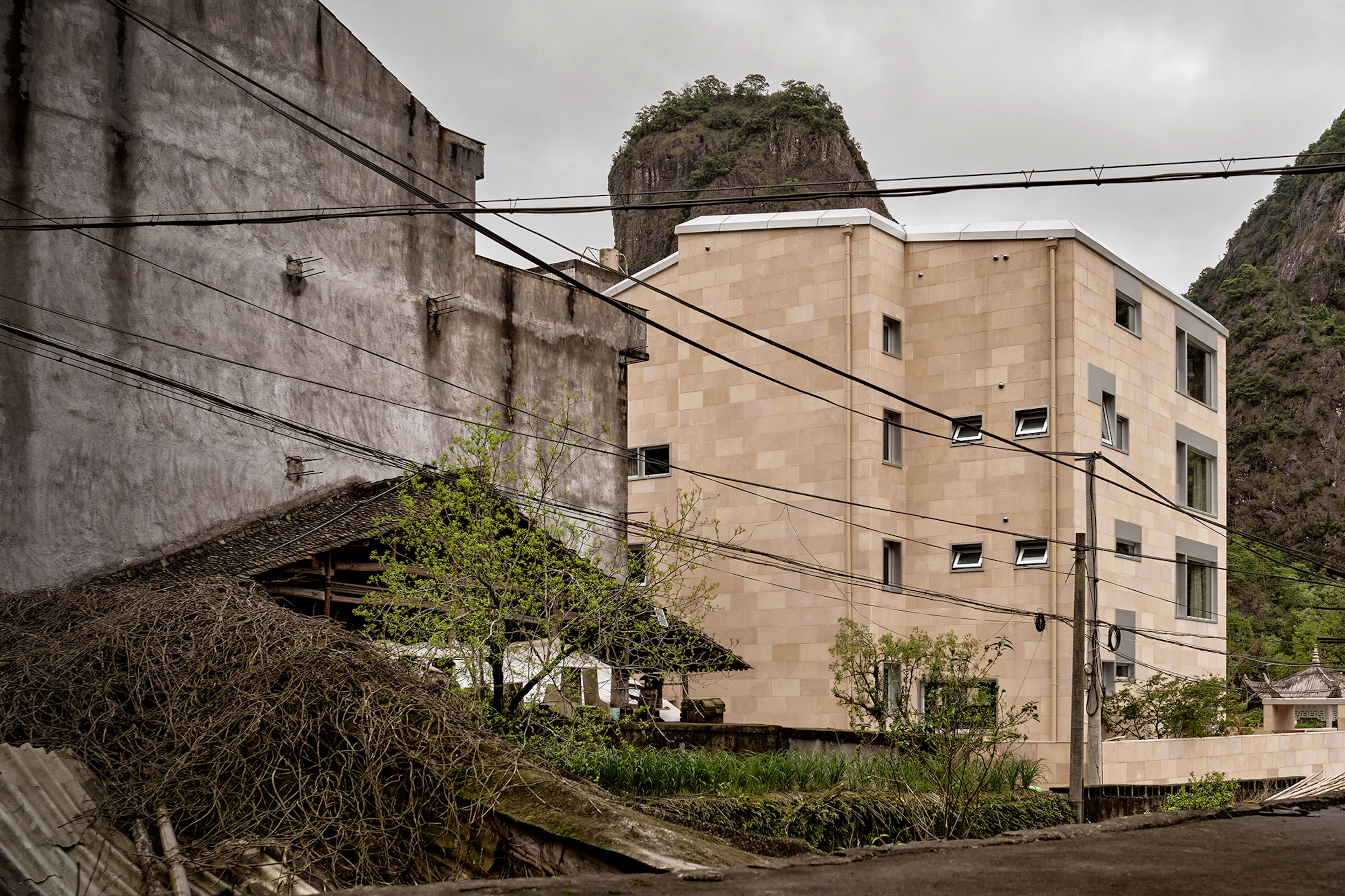 Various Associates — 4