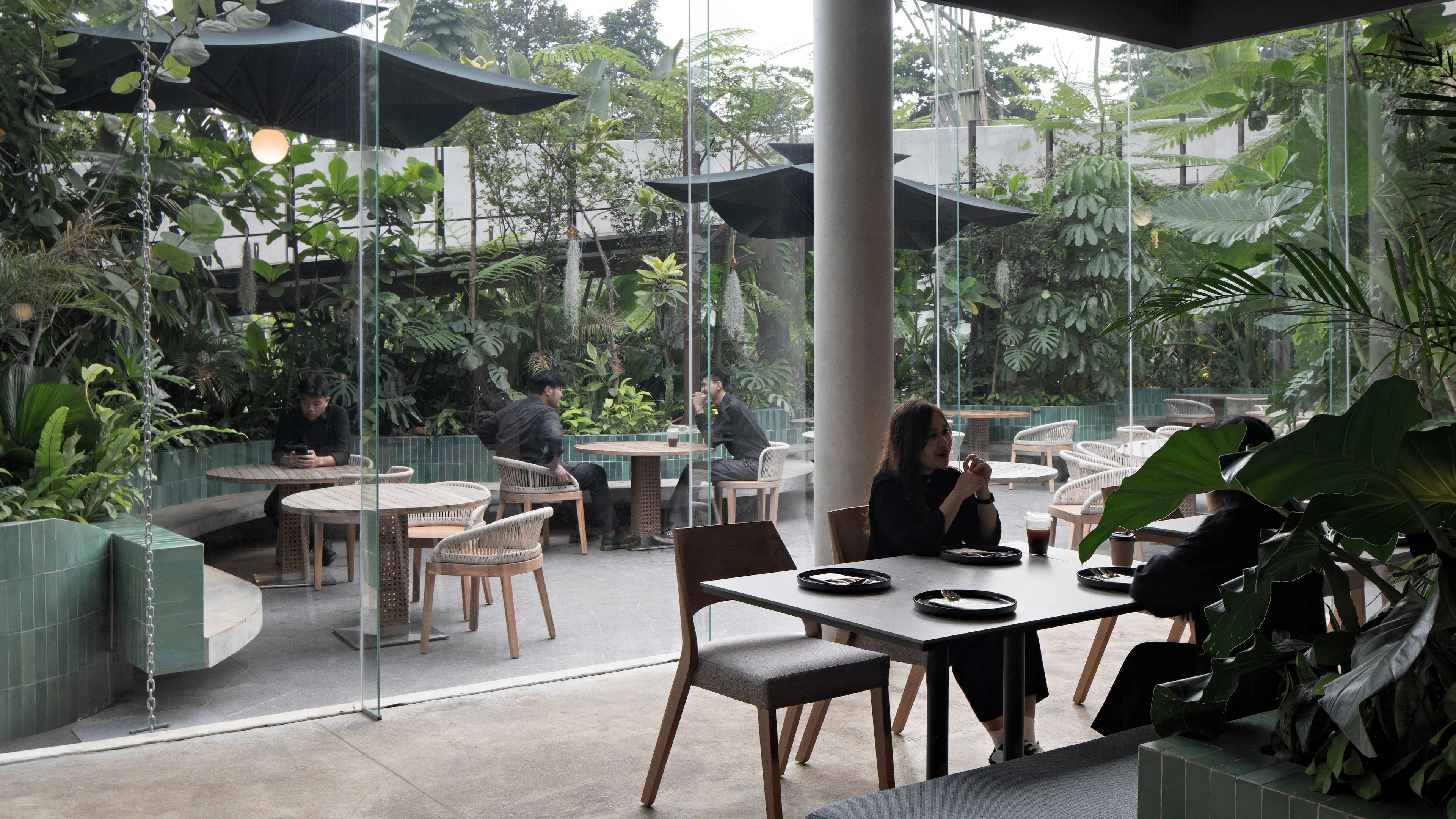 Aruma Split Garden — 9