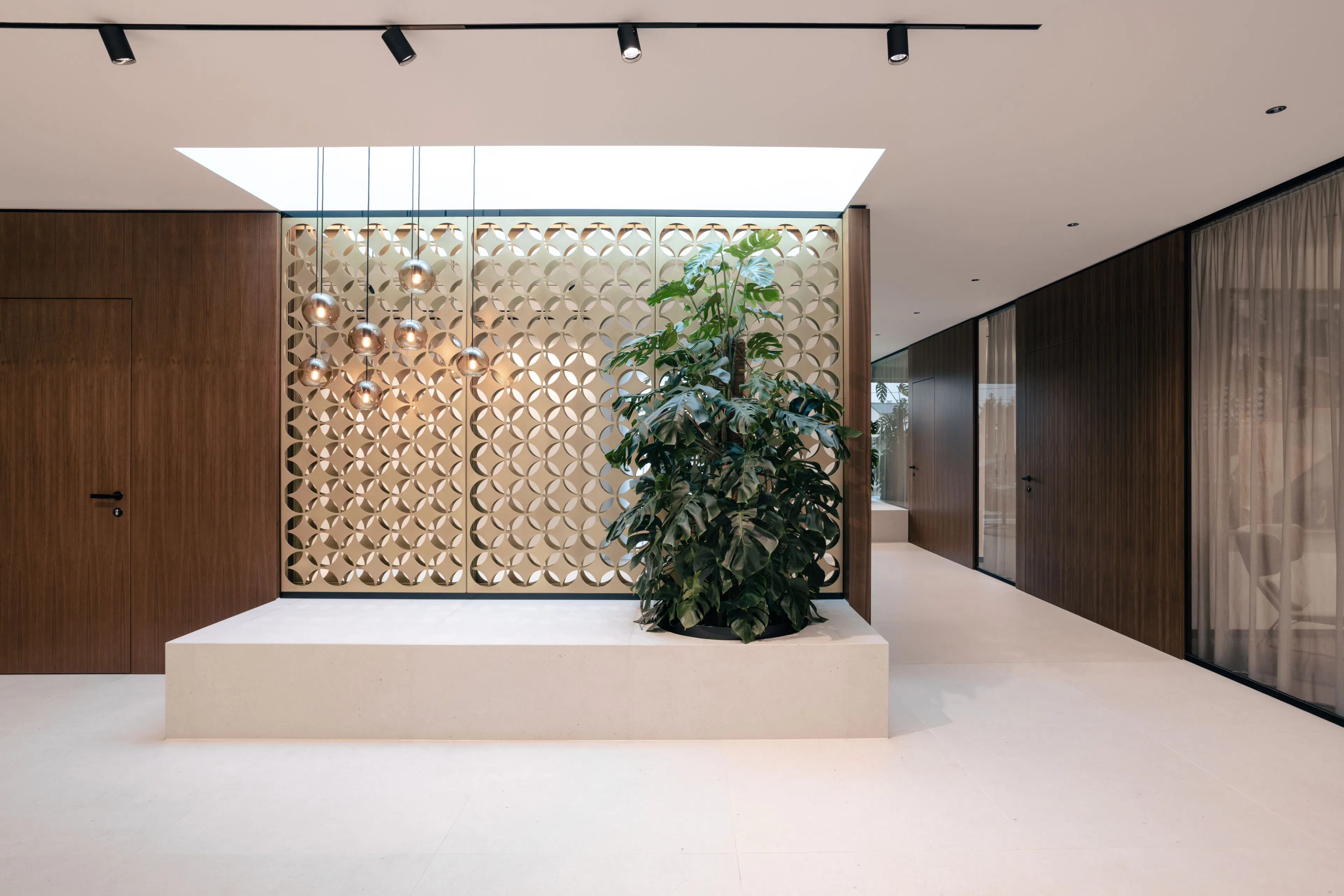 destilat Design Studio GmbH — 32