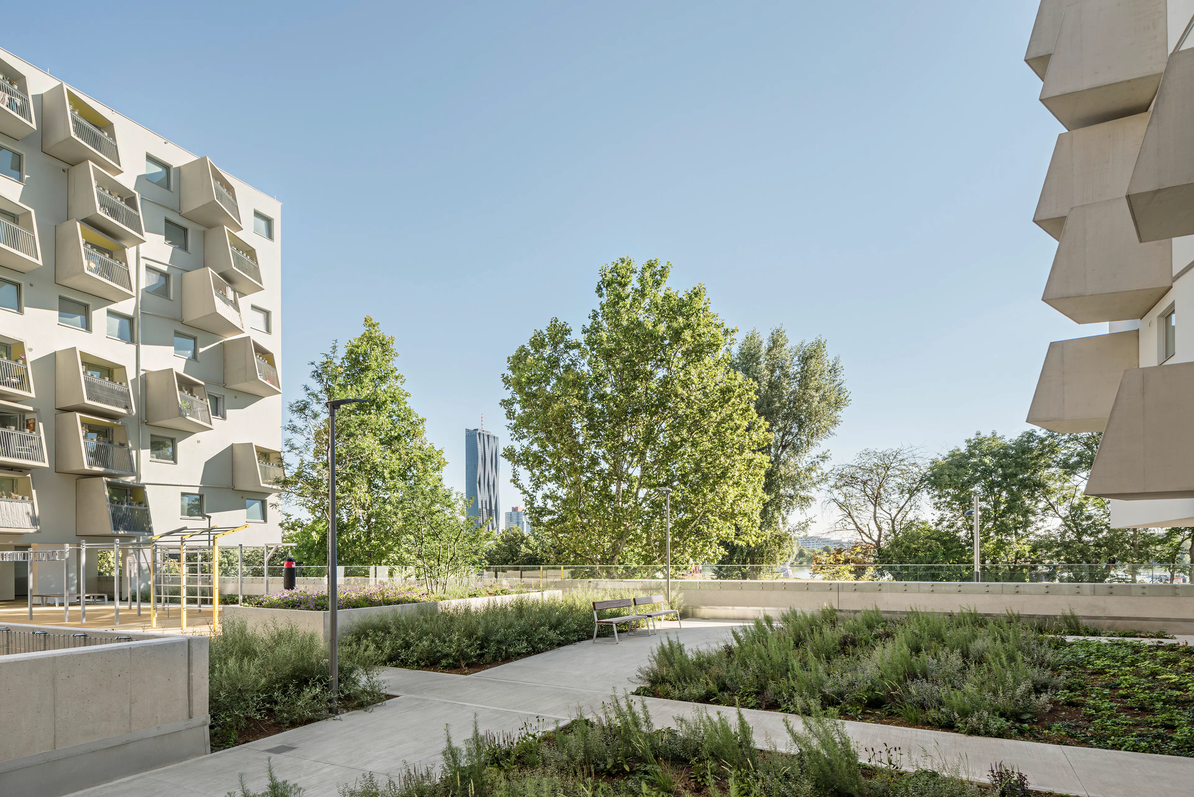 IKEA - the good neighbour — 6