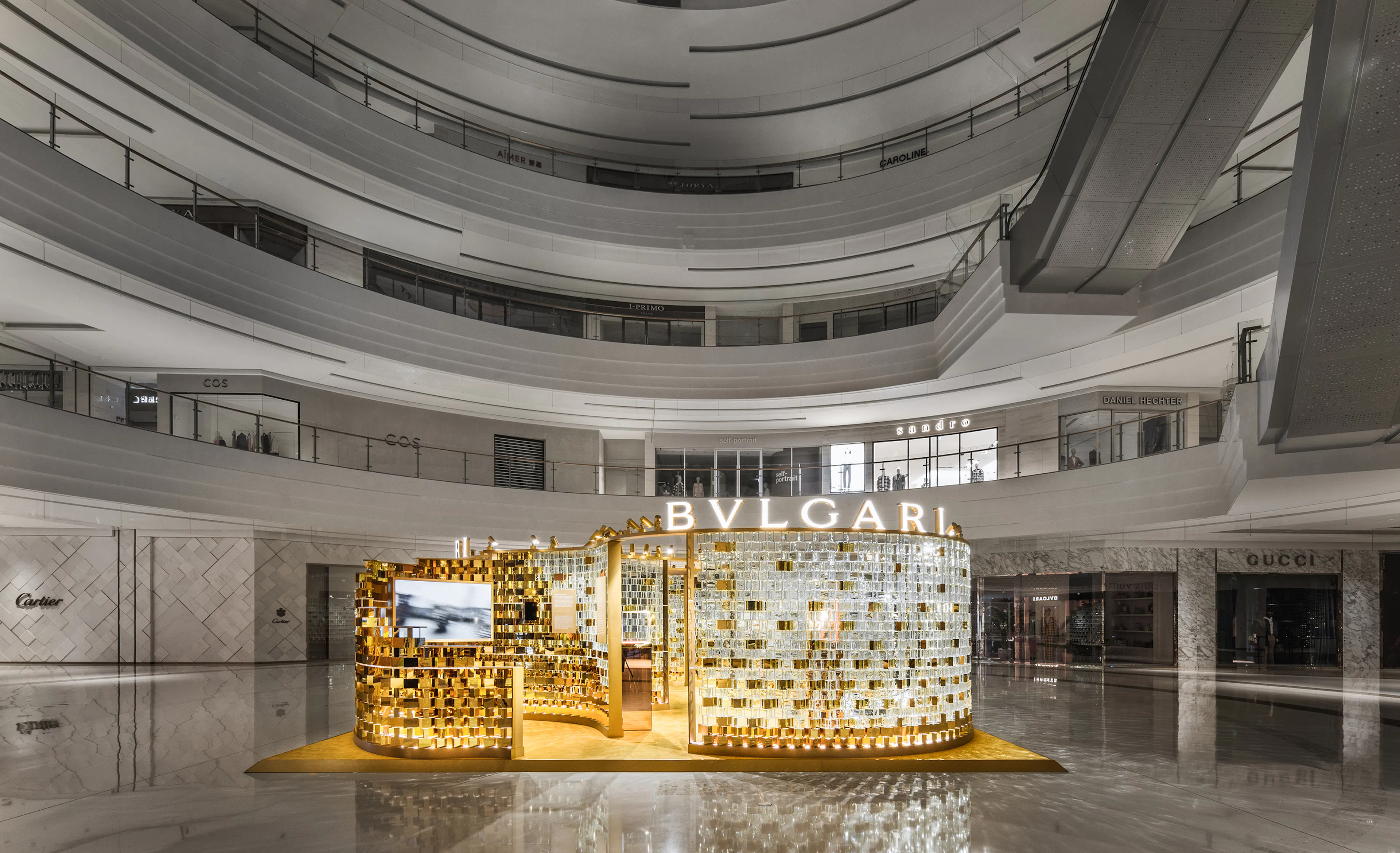BVLGARI 'Serpenti Rhapsody' Pop-up Installation — 3