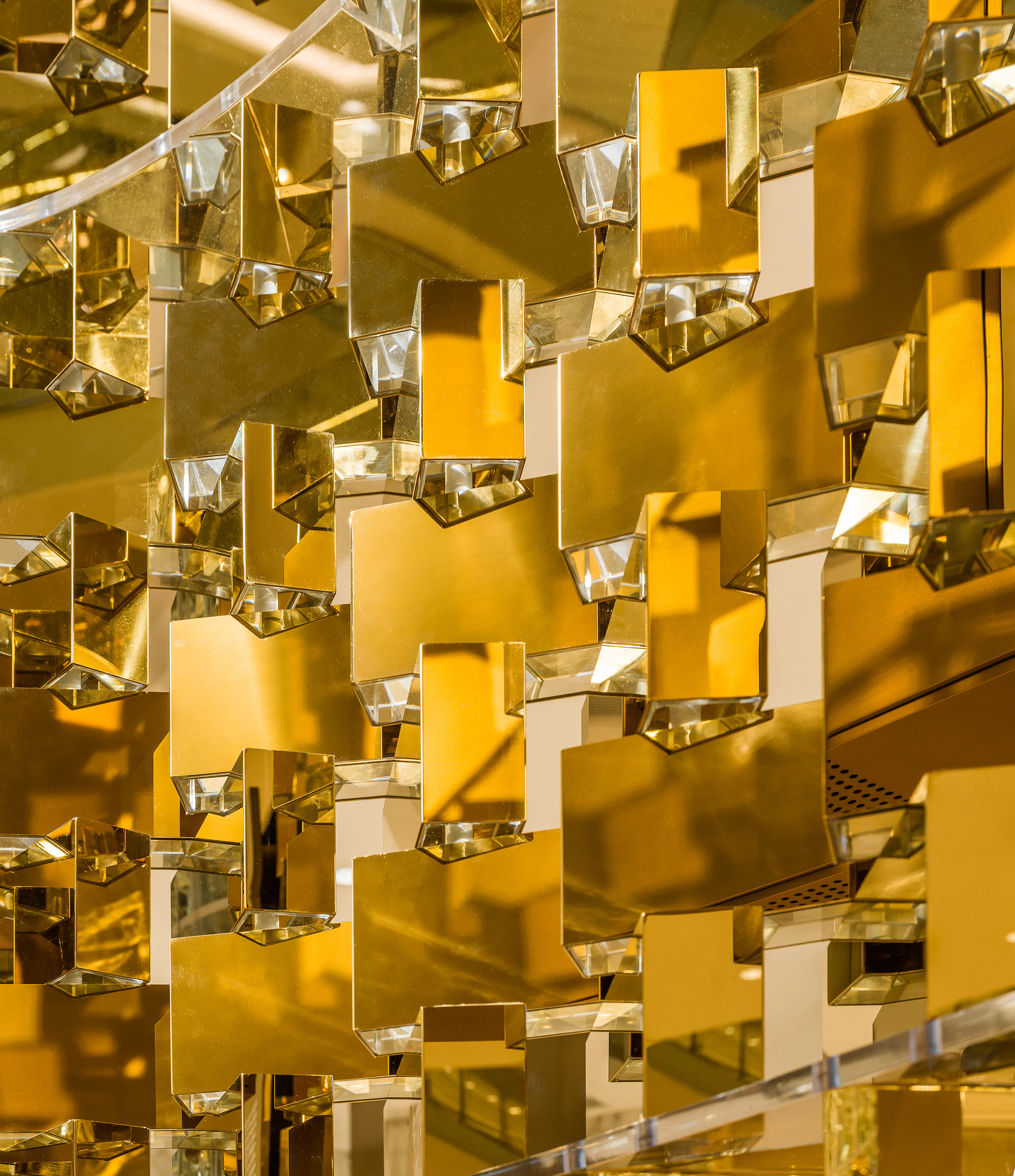 BVLGARI 'Serpenti Rhapsody' Pop-up Installation — 6