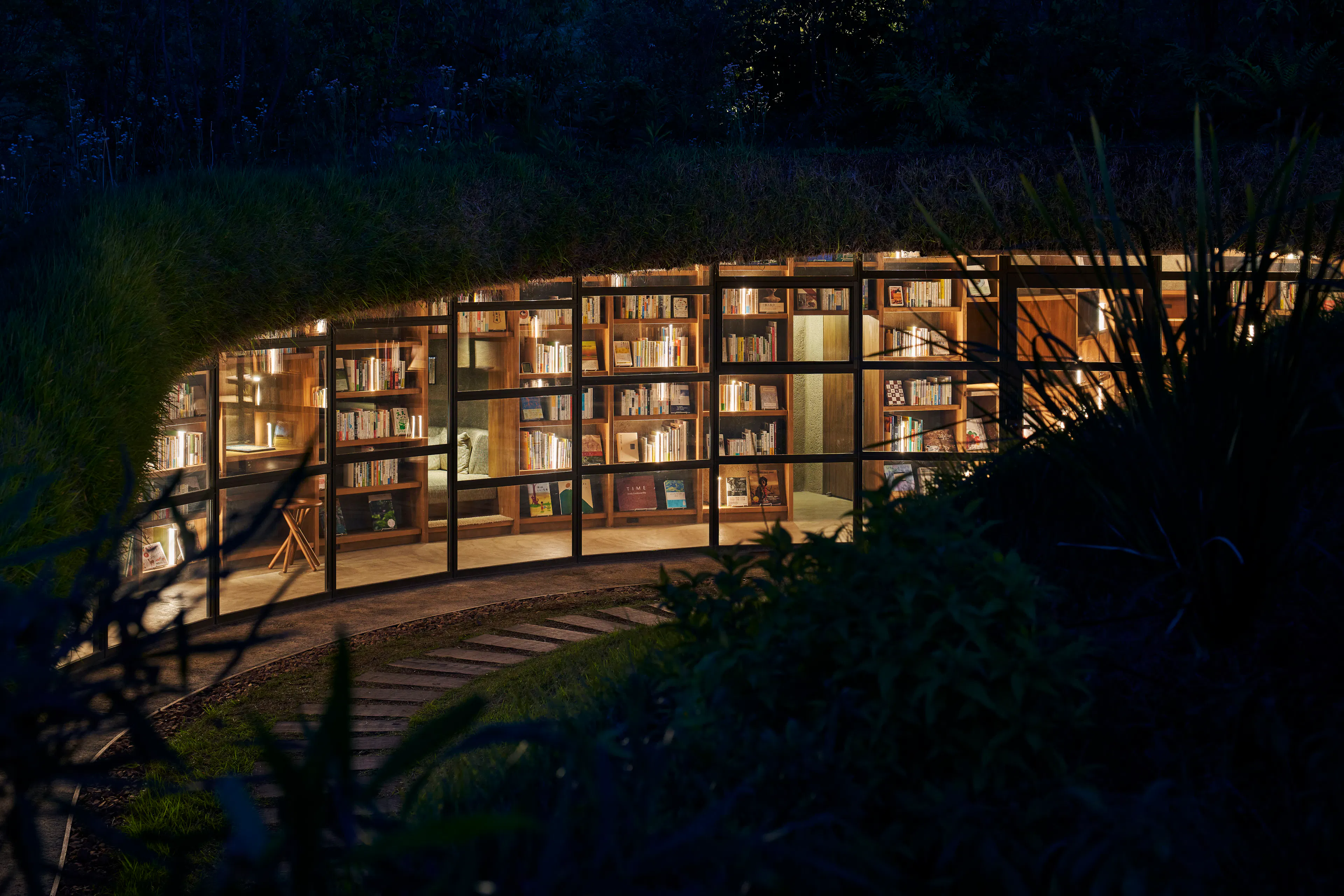 Library in the Earth — 31