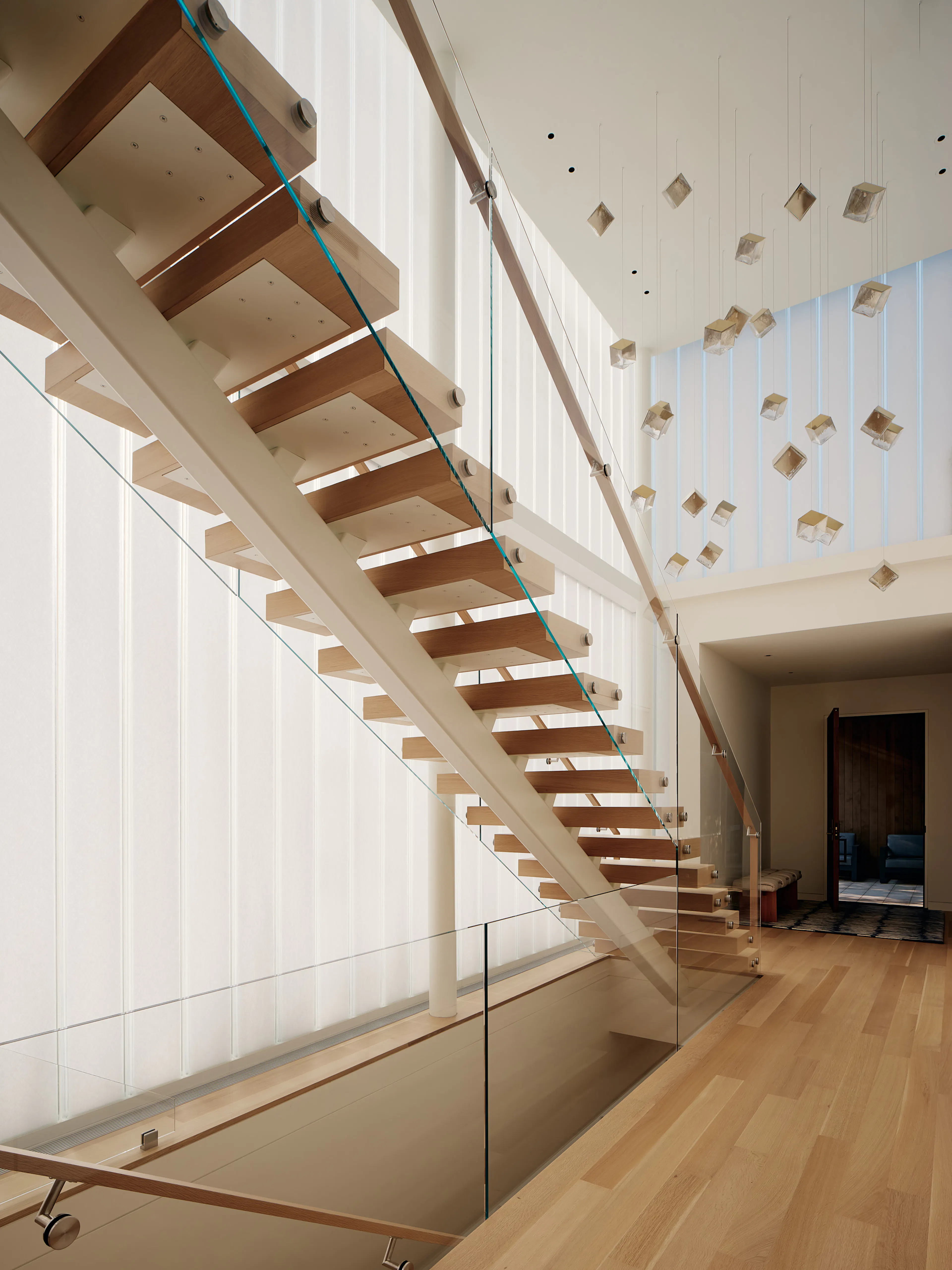 Lakeside Modern — 6