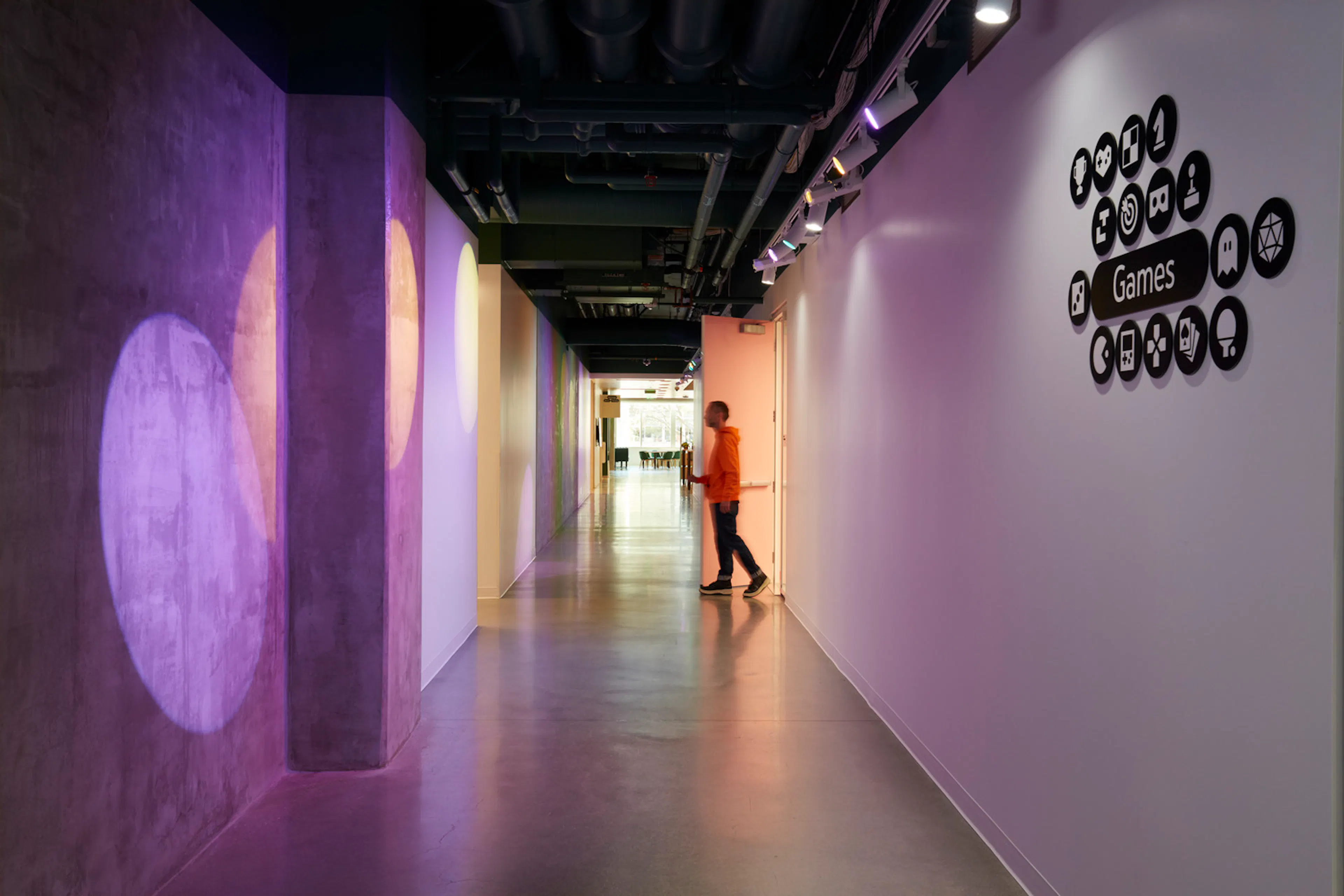 YouTube Campus Expansion — 9