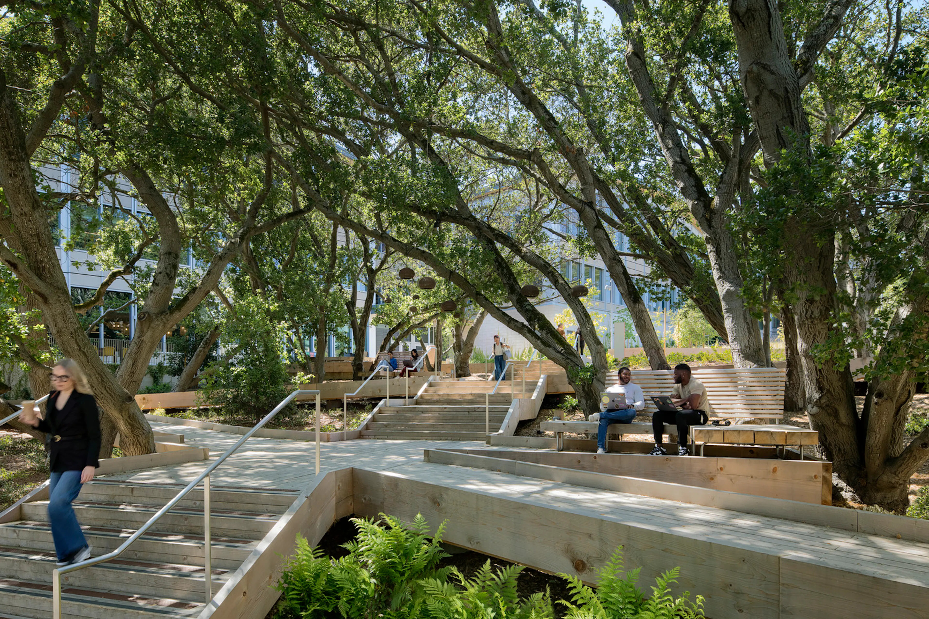 YouTube Campus Expansion — 12