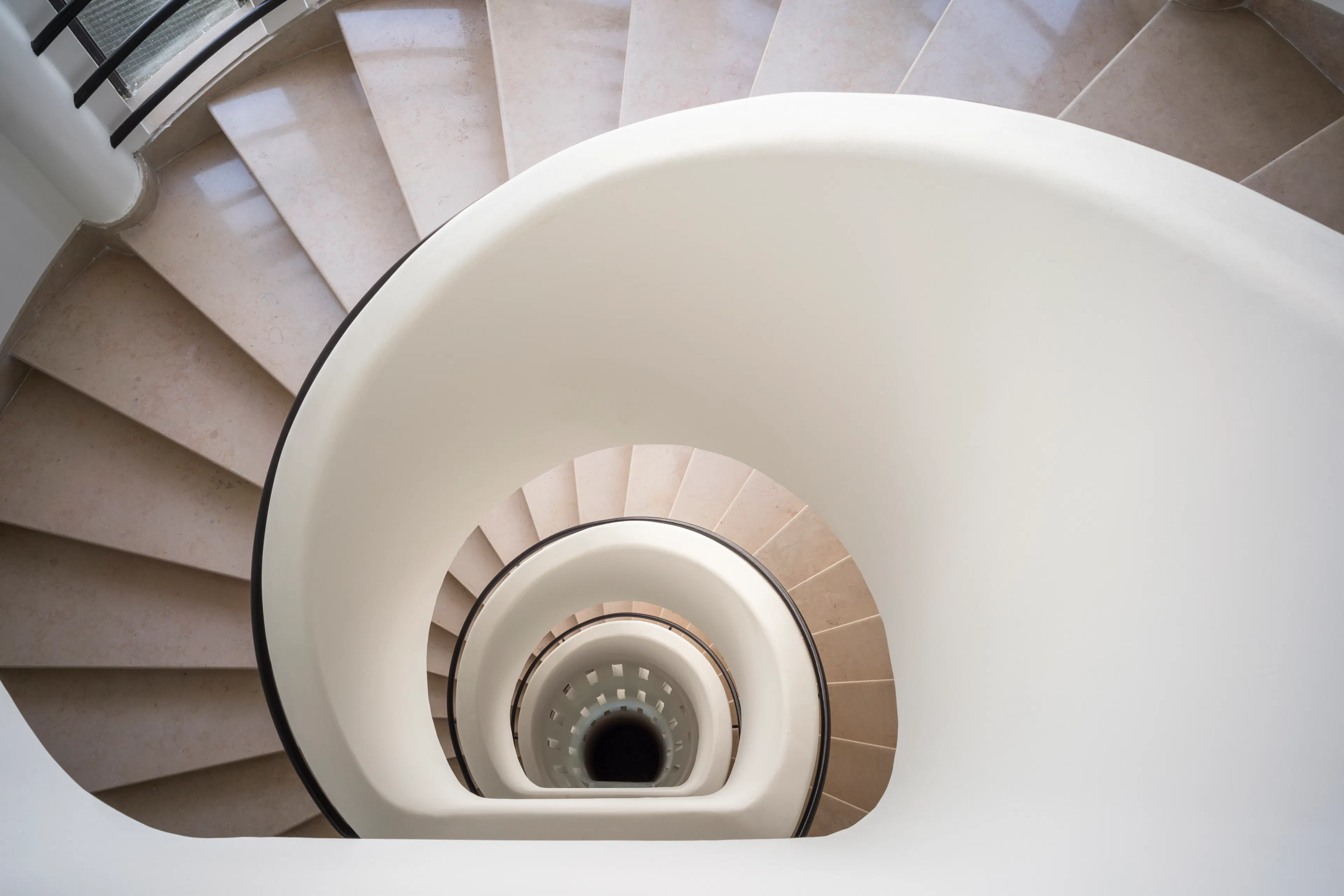 Grande Arme-l1ve, restructuring modernism — 23