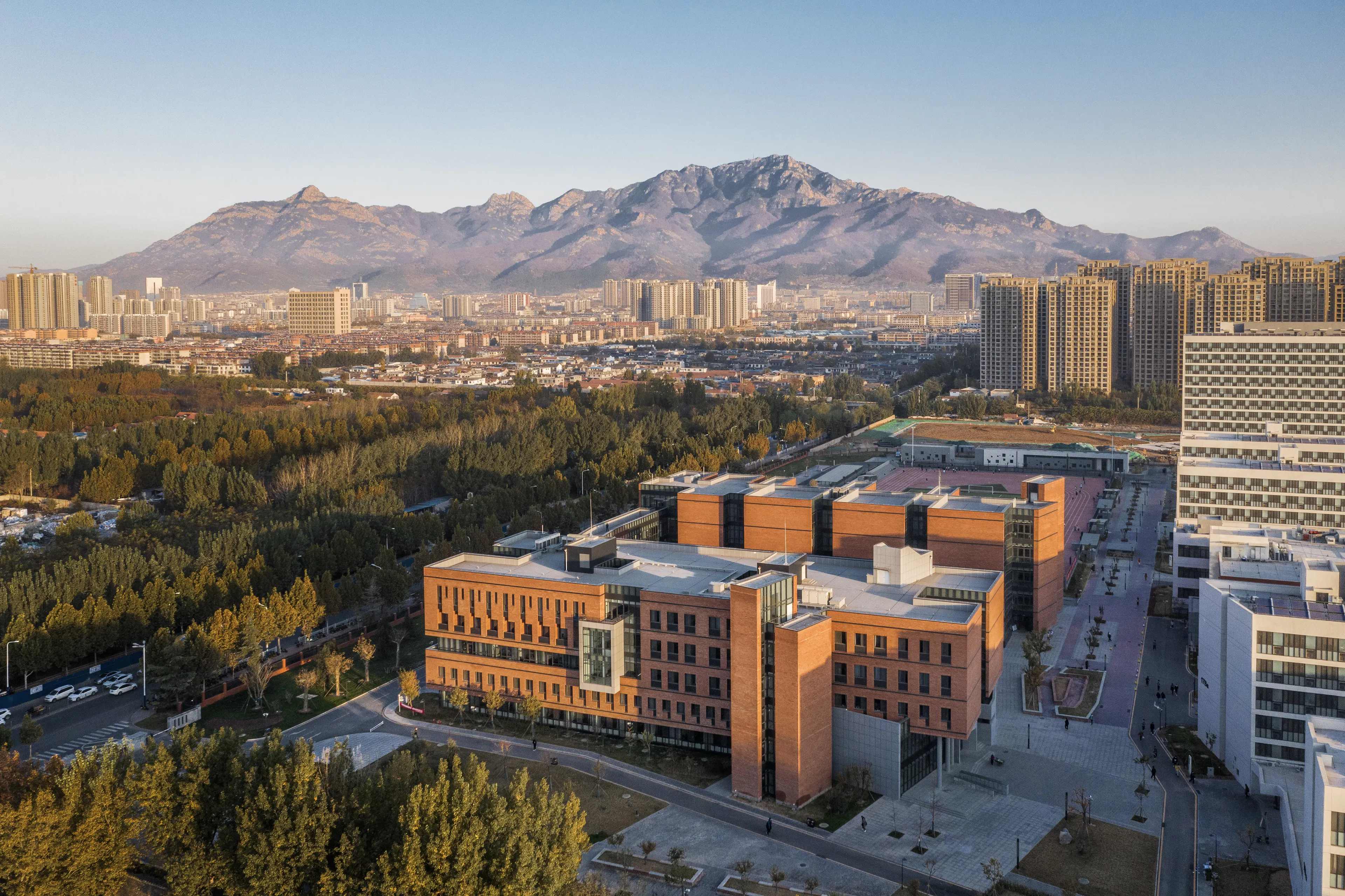 Conservation and Regeneration ofthe Qixia St, Characteristic Block in Weihai — 30